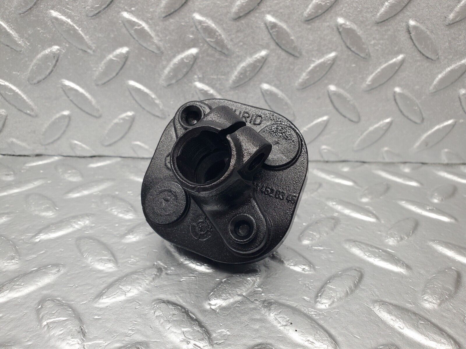 46636 Mercedes-Benz C123 280CE Coupe Steering Column Lower Shaft Connector 1234620346