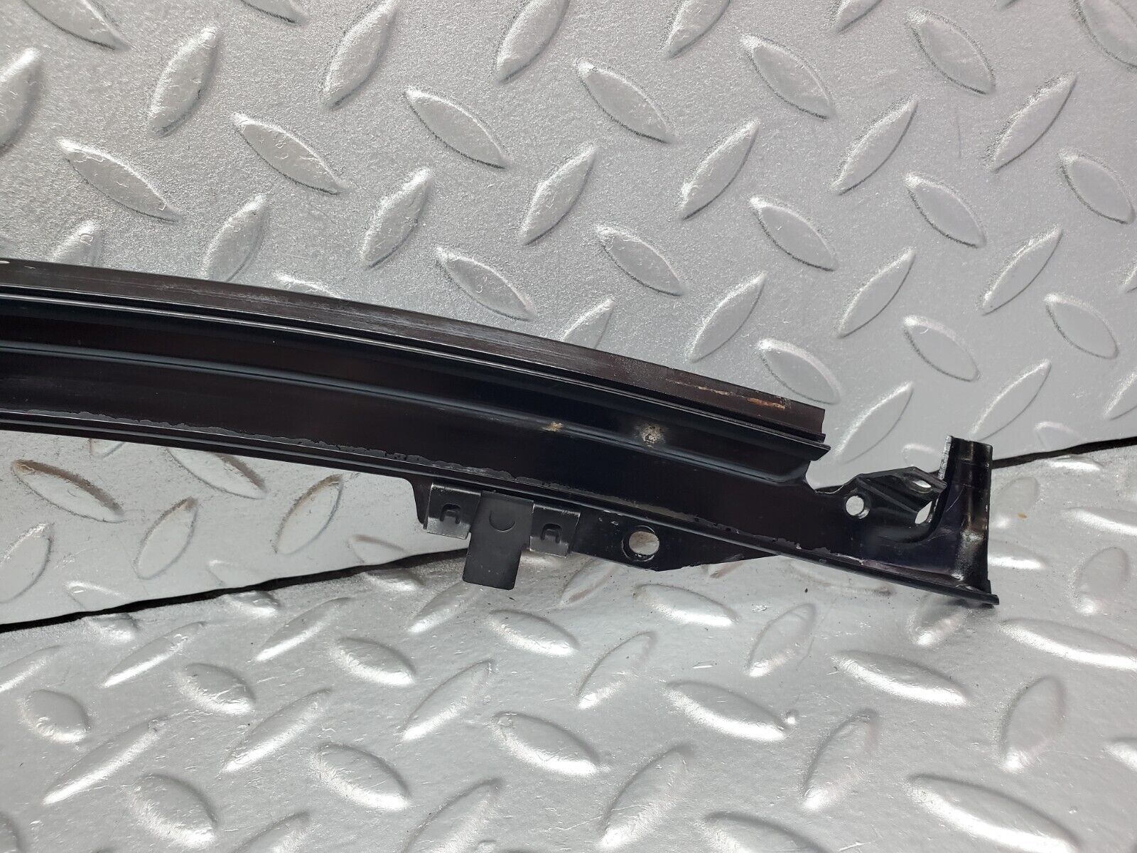 45147 Mercedes-Benz R129 300SL Coupe Front Windscreen Top Moulding Trim