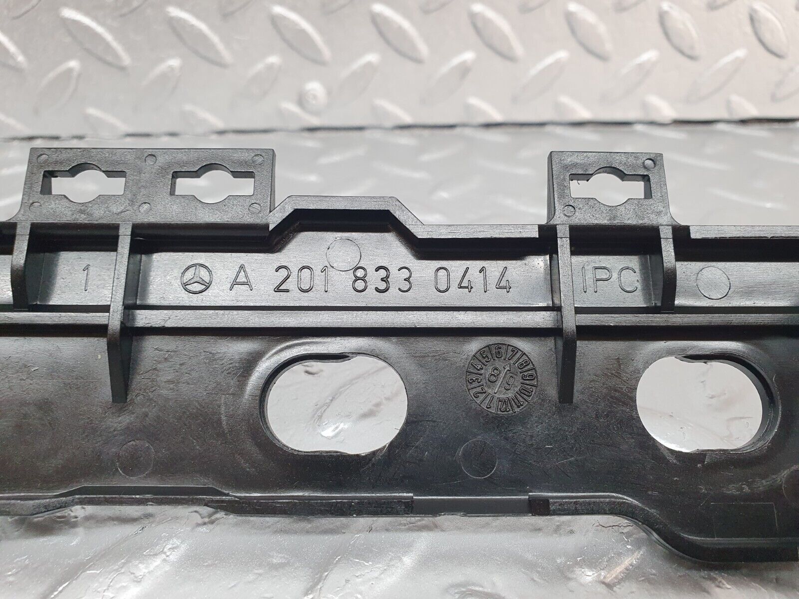 42930 Mercedes-Benz W201 190 2.0L Heater Control Switch 2018330414