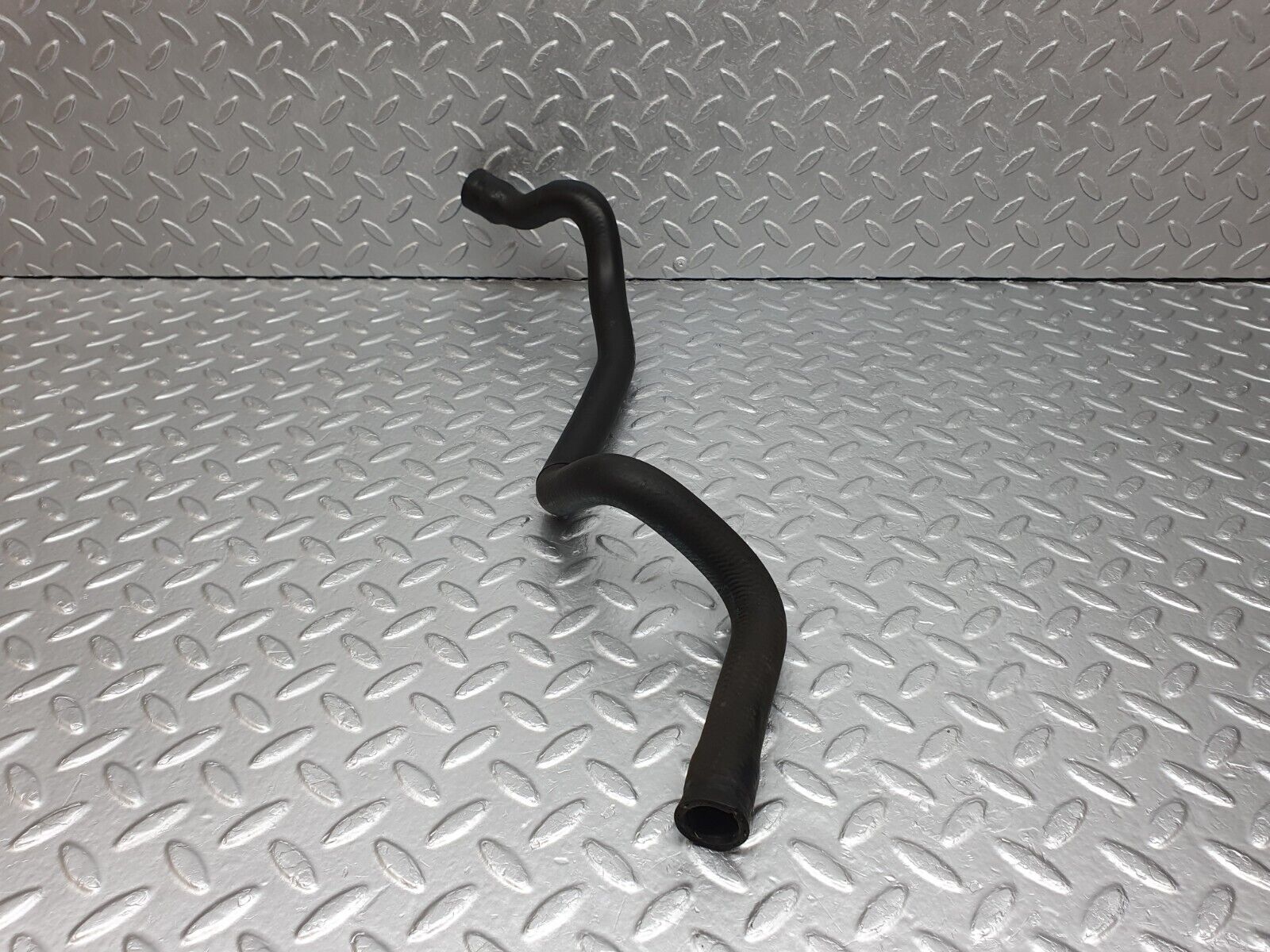 42071 Mercedes-Benz W202 C200 Wagon Radiator Hose 2025000075