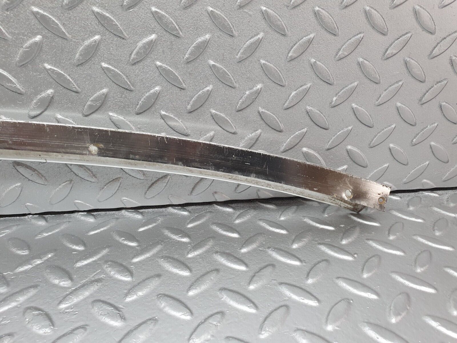43056 Mercedes-Benz R107 Hardtop Under Windshield Chrome Trim
