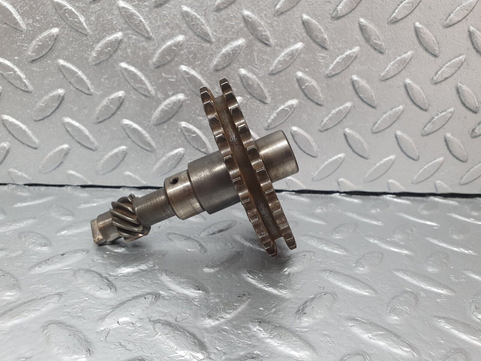 43692 Mercedes-Benz C126 380SEC Coupe Camshaft Intermediate Timing Gear 1161570414