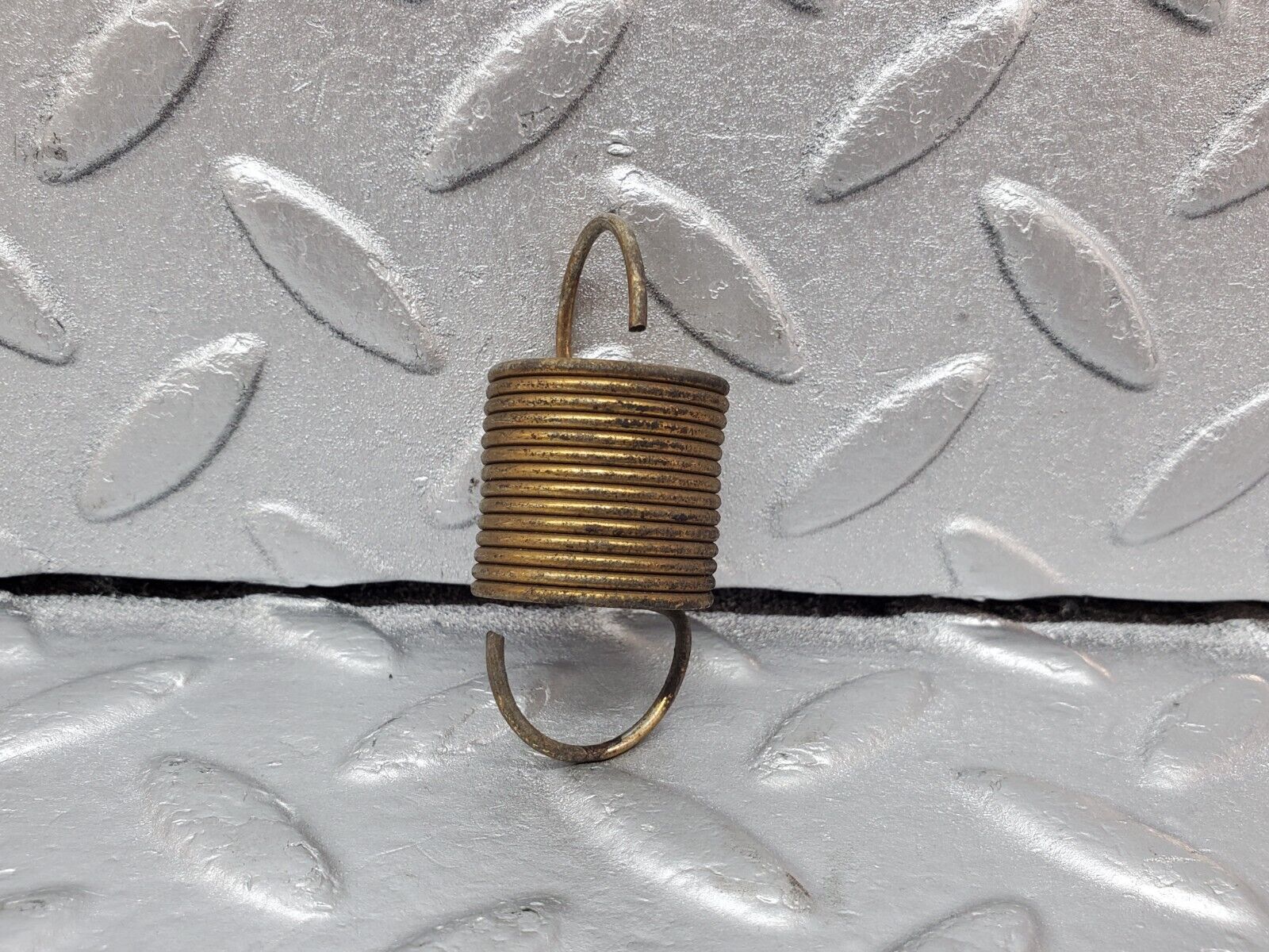 45781 Mercedes-Benz W126 420SE Accelerator Pedal Linkage Spring