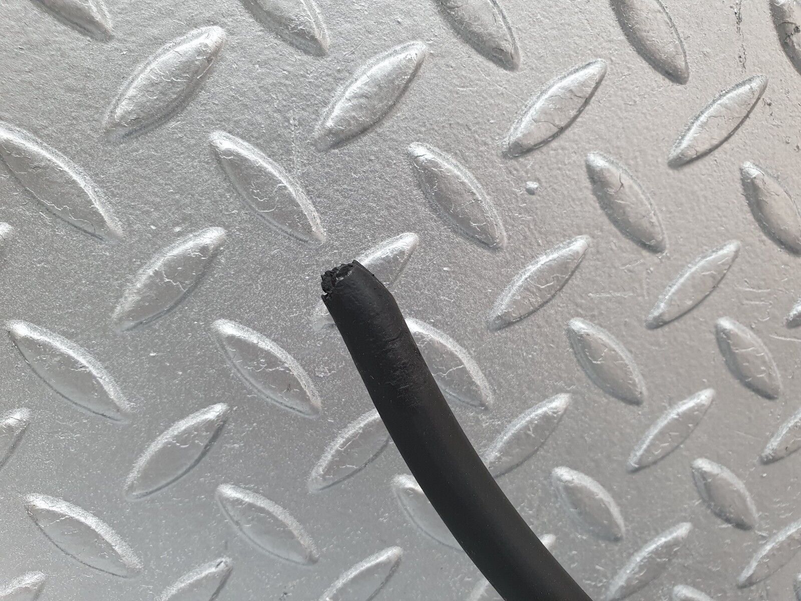 42197 Mercedes-Benz R129 320SL Coupe Roof Folding Lift Cylinder Cover Left 1297700362