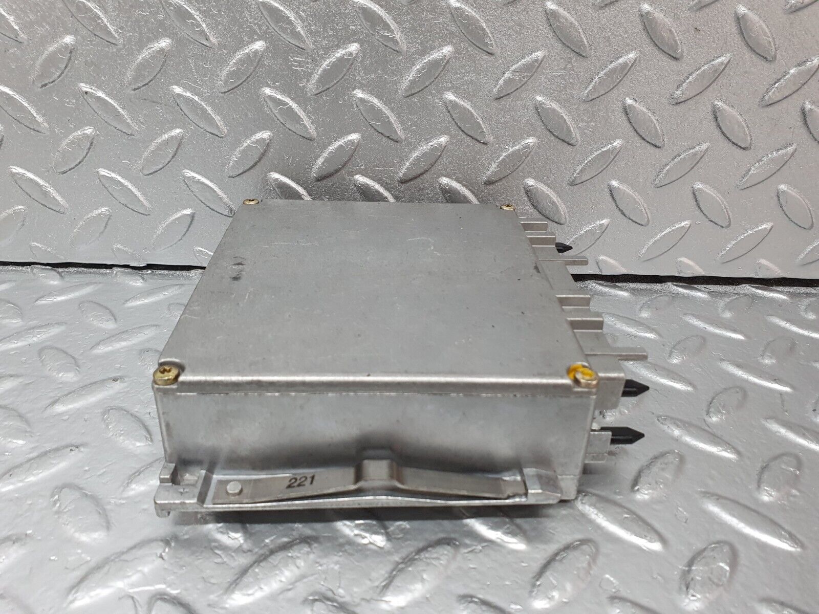 42146 Mercedes-Benz R129 320SL Coupe ABS ASR Control Unit Module 0155455532 0265106104