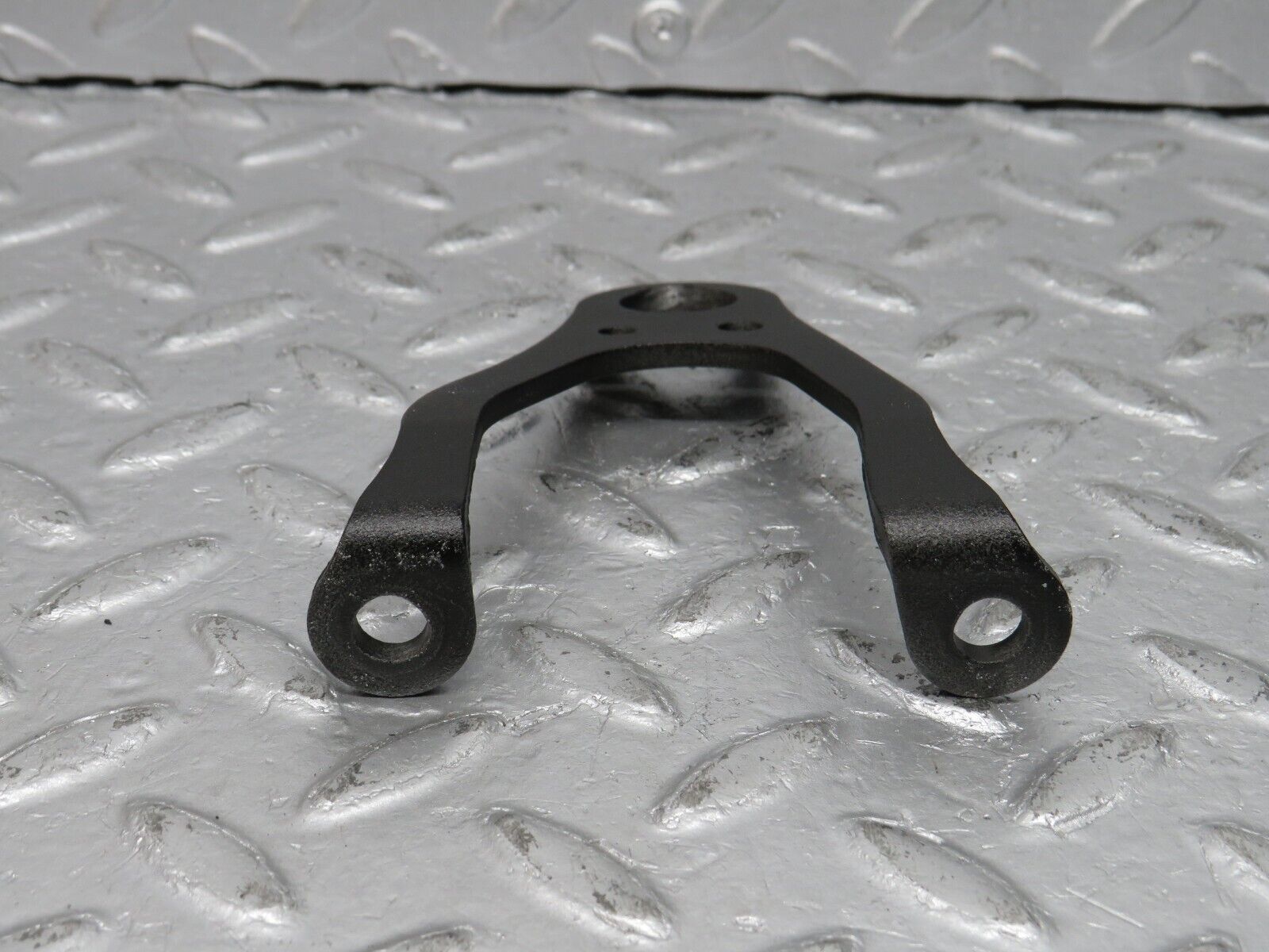 39267 Mercedes-Benz R107 500SL Engine Lifting Eyes Hooks