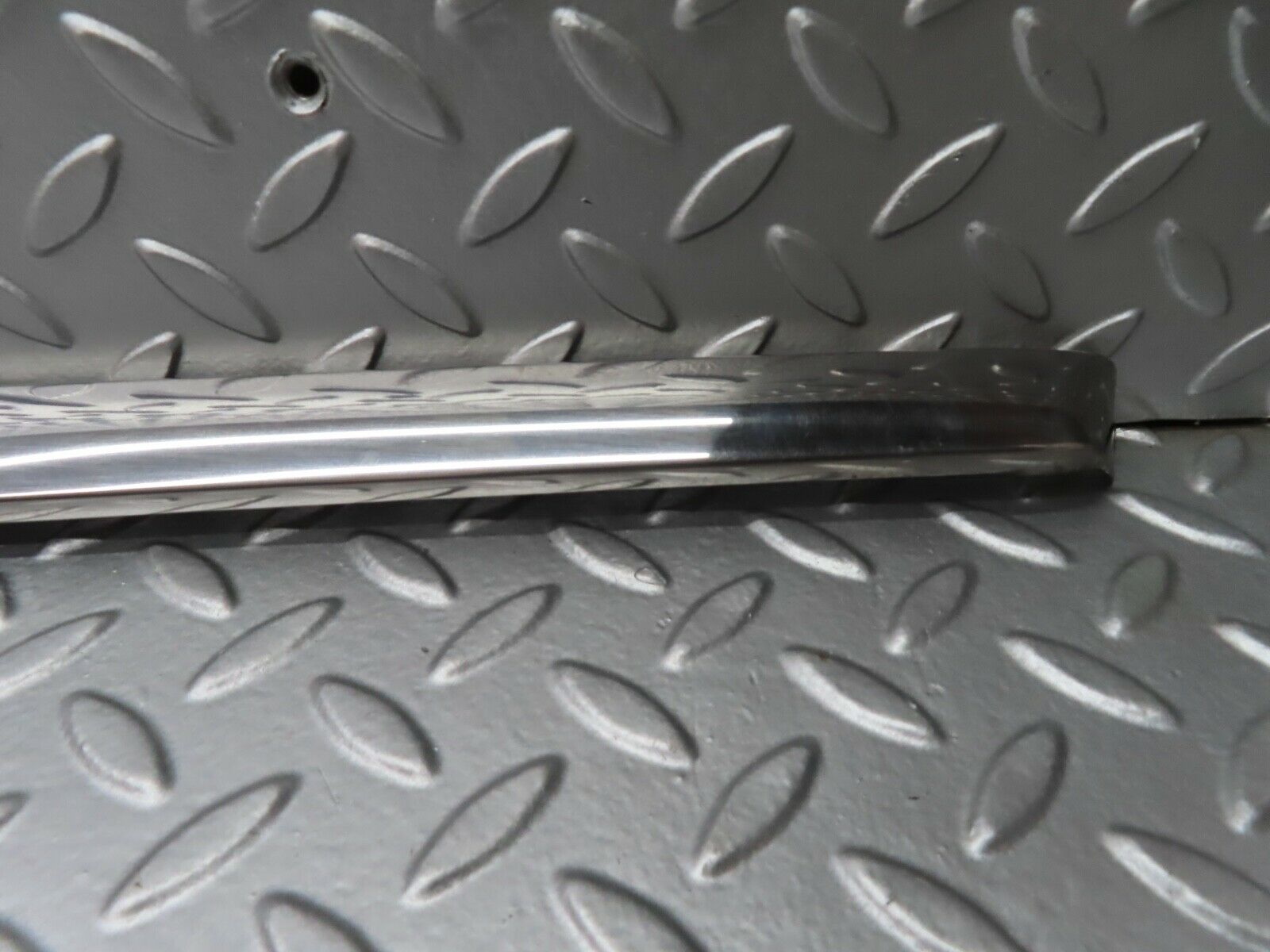 20544 Mercedes-Benz R107 450SL Right Skirt Chrome Trim Strip