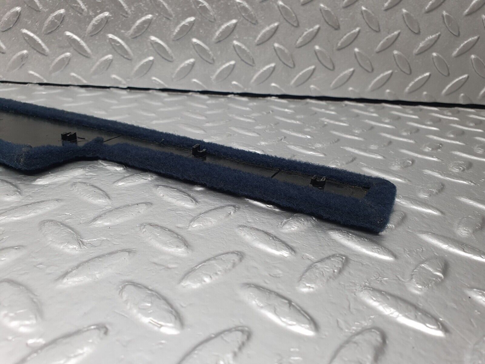 42987 Mercedes-Benz W201 190 Centre Console Carpet Blue 2016831525