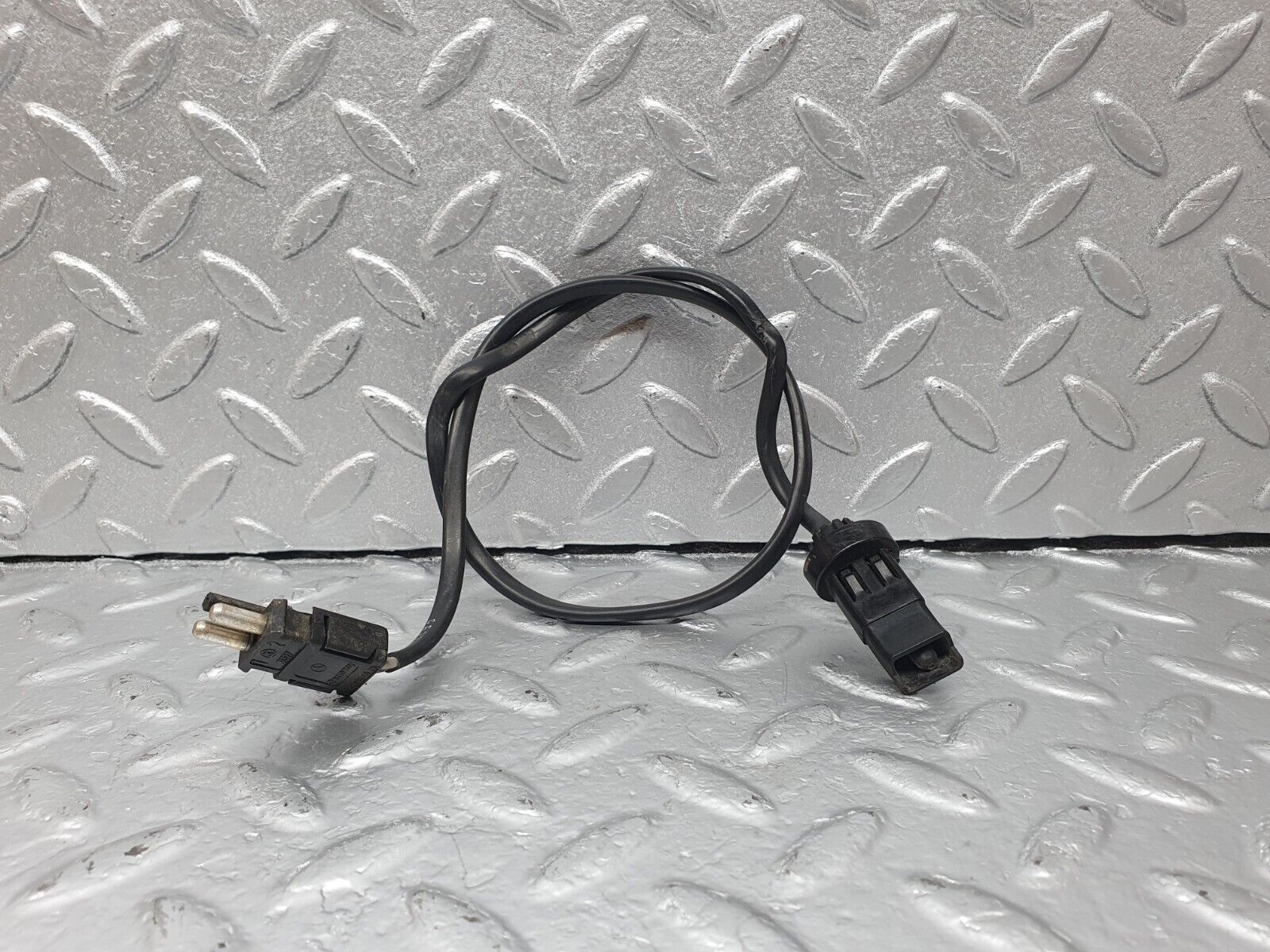 42604 Mercedes-Benz R129 320SL Coupe Temperature Sensor VDO 0125450528