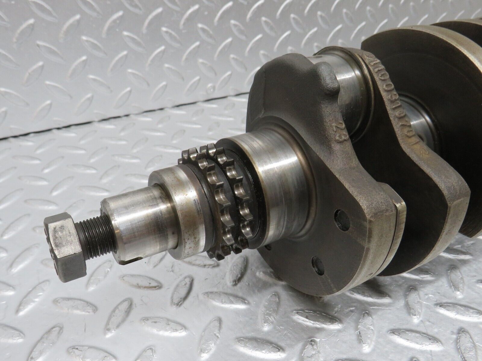 35580 Mercedes-Benz R107 280SL Crankshaft 1100310701