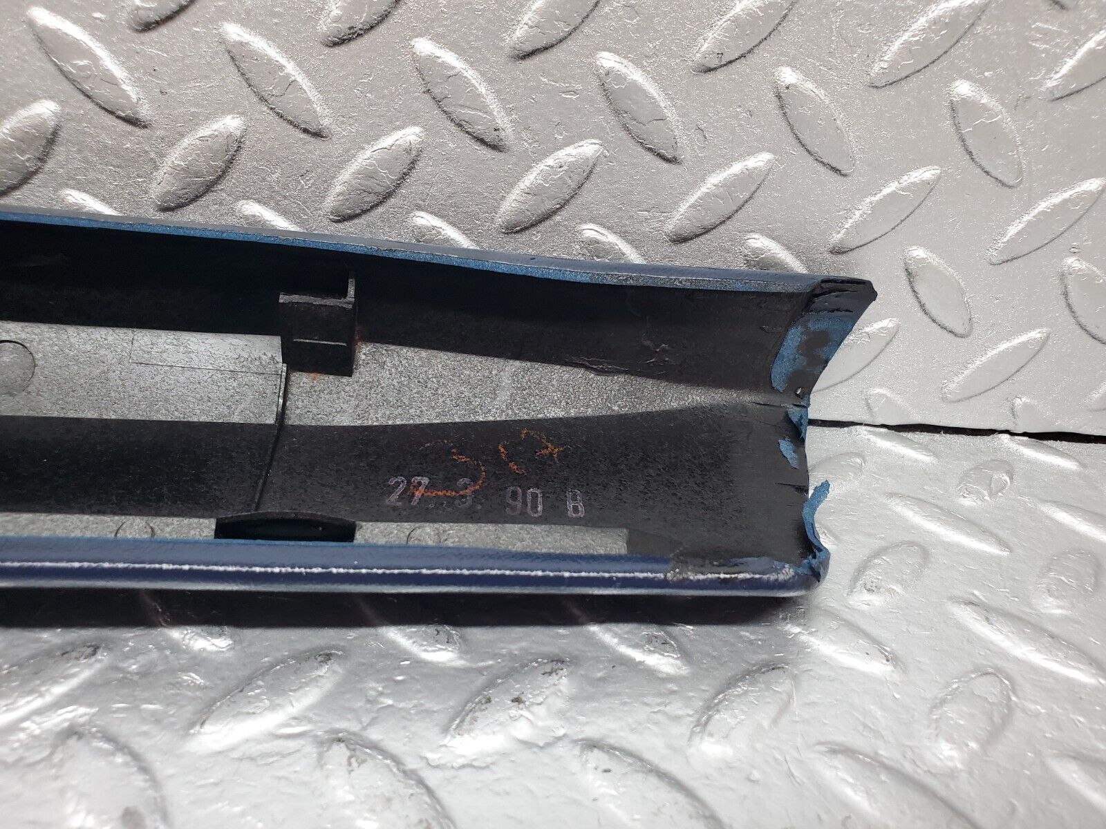 45100 Mercedes-Benz R129 300SL Coupe A Pillar Cover Right Side Blue 1296920289