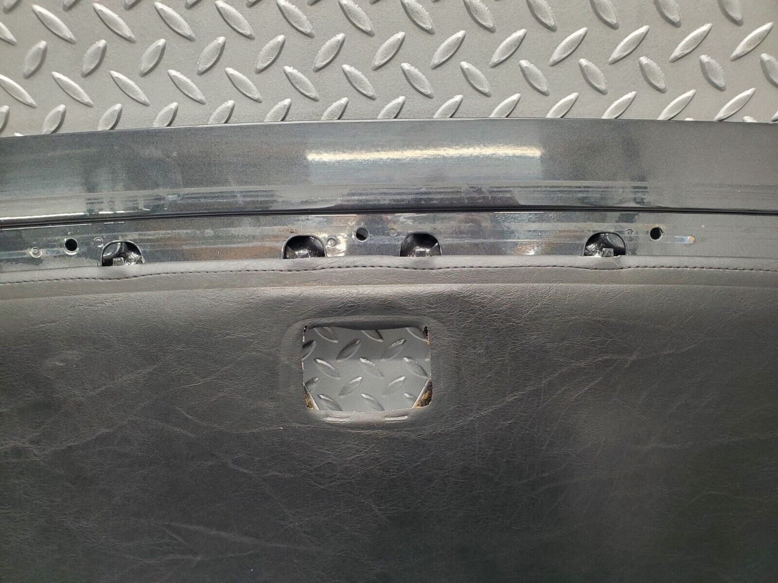 46075 Mercedes-Benz A124 320E Cabriolet Soft Top Cover Black