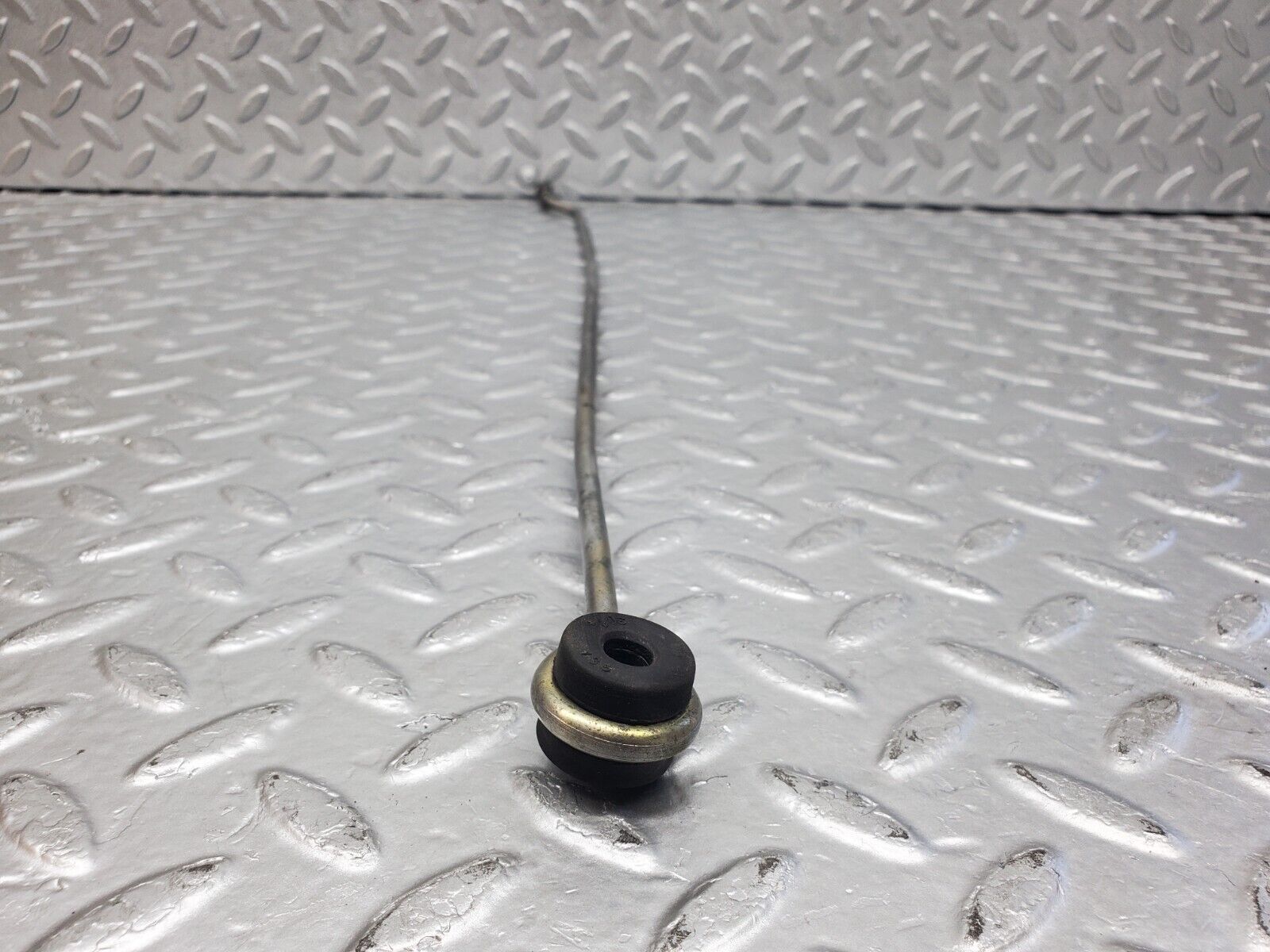 45988 Mercedes-Benz W126 420SE Throttle Linkage