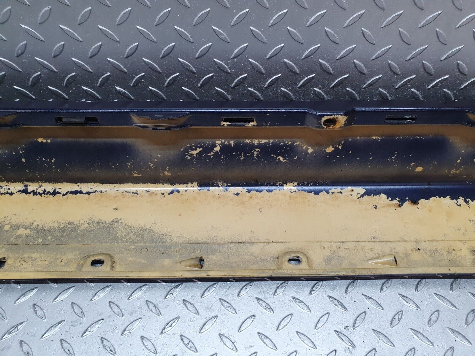 42424 Mercedes-Benz R129 320SL Coupe Side Skirt Left Side 1296900740