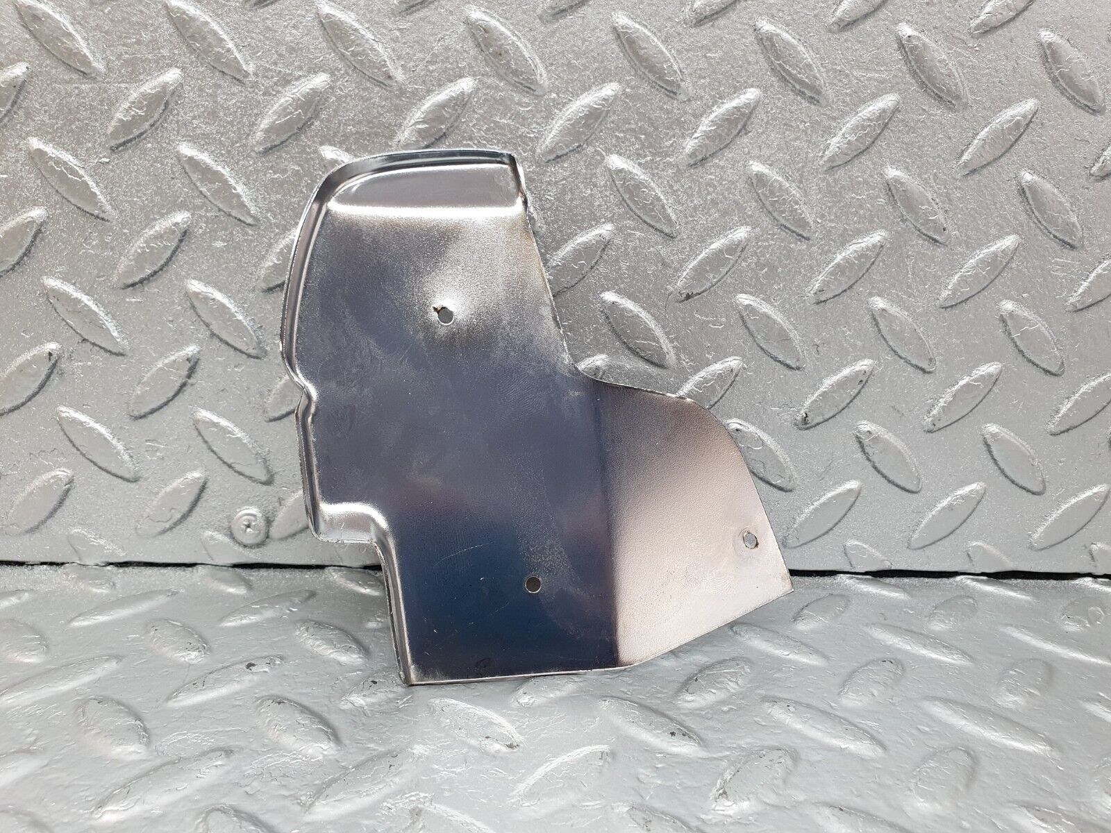 43779 Mercedes-Benz C126 380SEC Coupe Door Chrome Cover Left Side