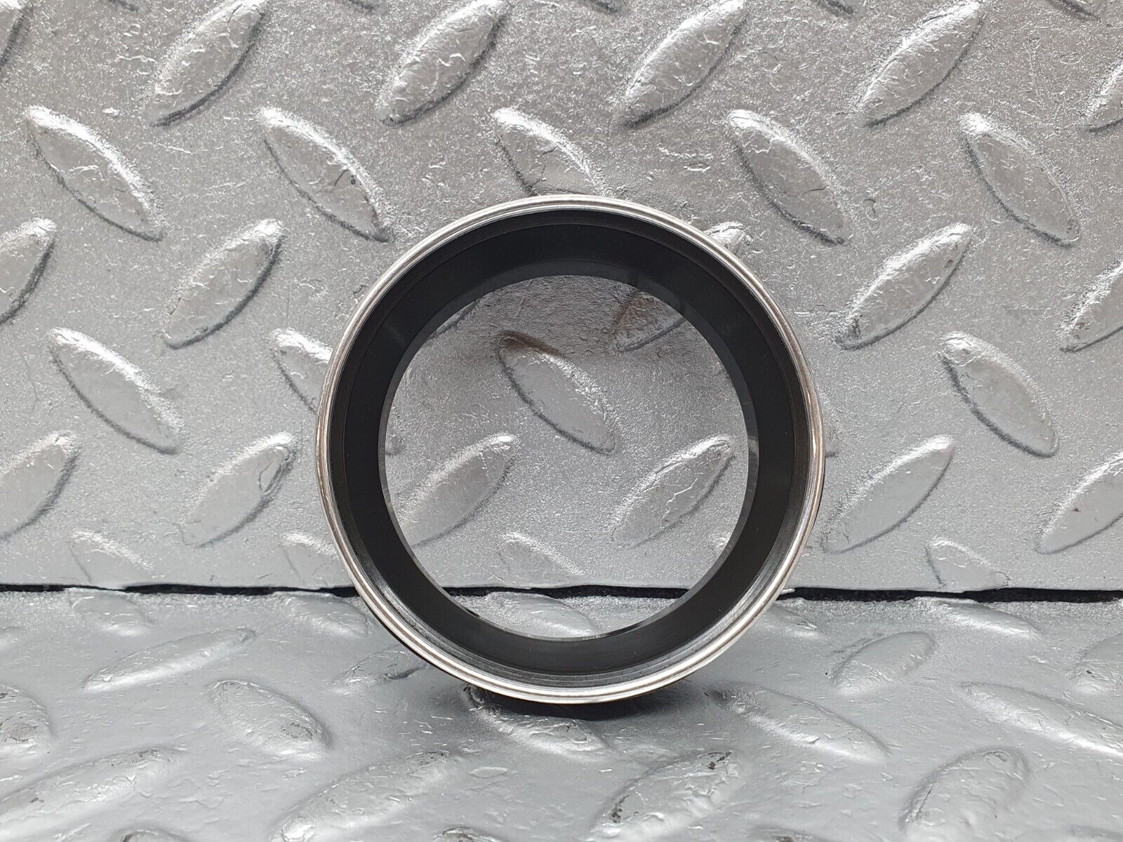 43986 Mercedes-Benz C123 230CE Coupe Dashboard Air Vent Chrome Bezel