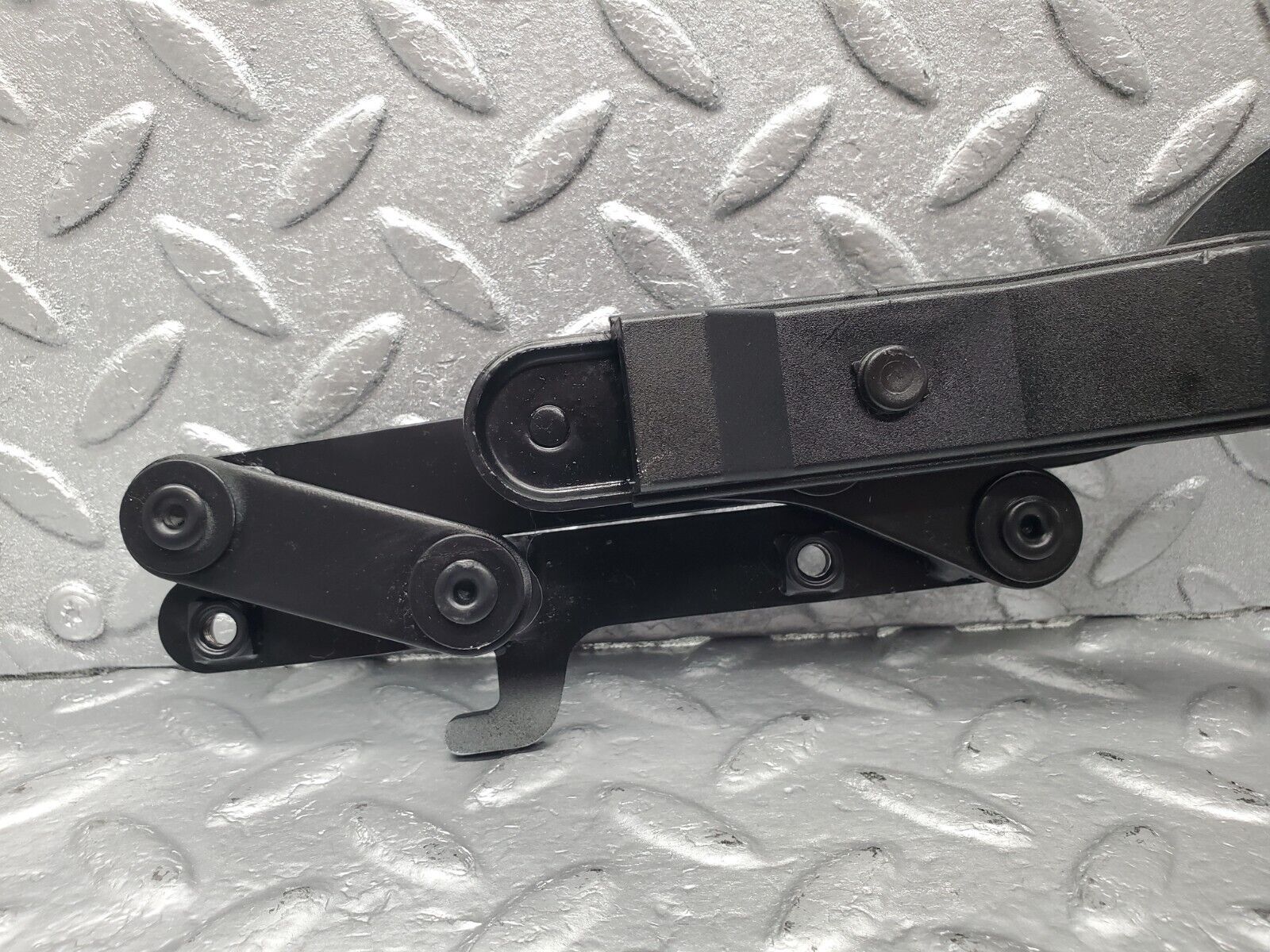 47017 Mercedes-Benz R129 320SL Coupe Trunk Boot Lid Hinge Right Side