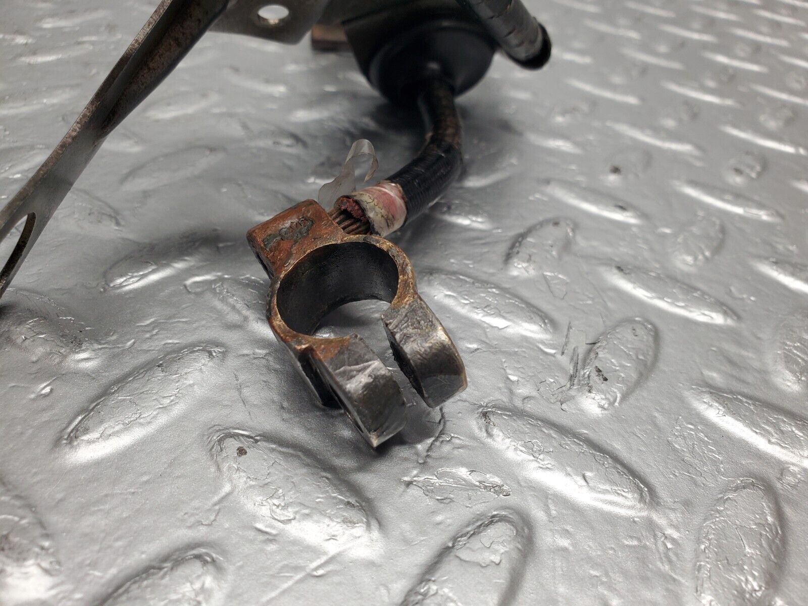 46730 Mercedes-Benz C123 280CE Coupe Battery Wire Cable 1235403130