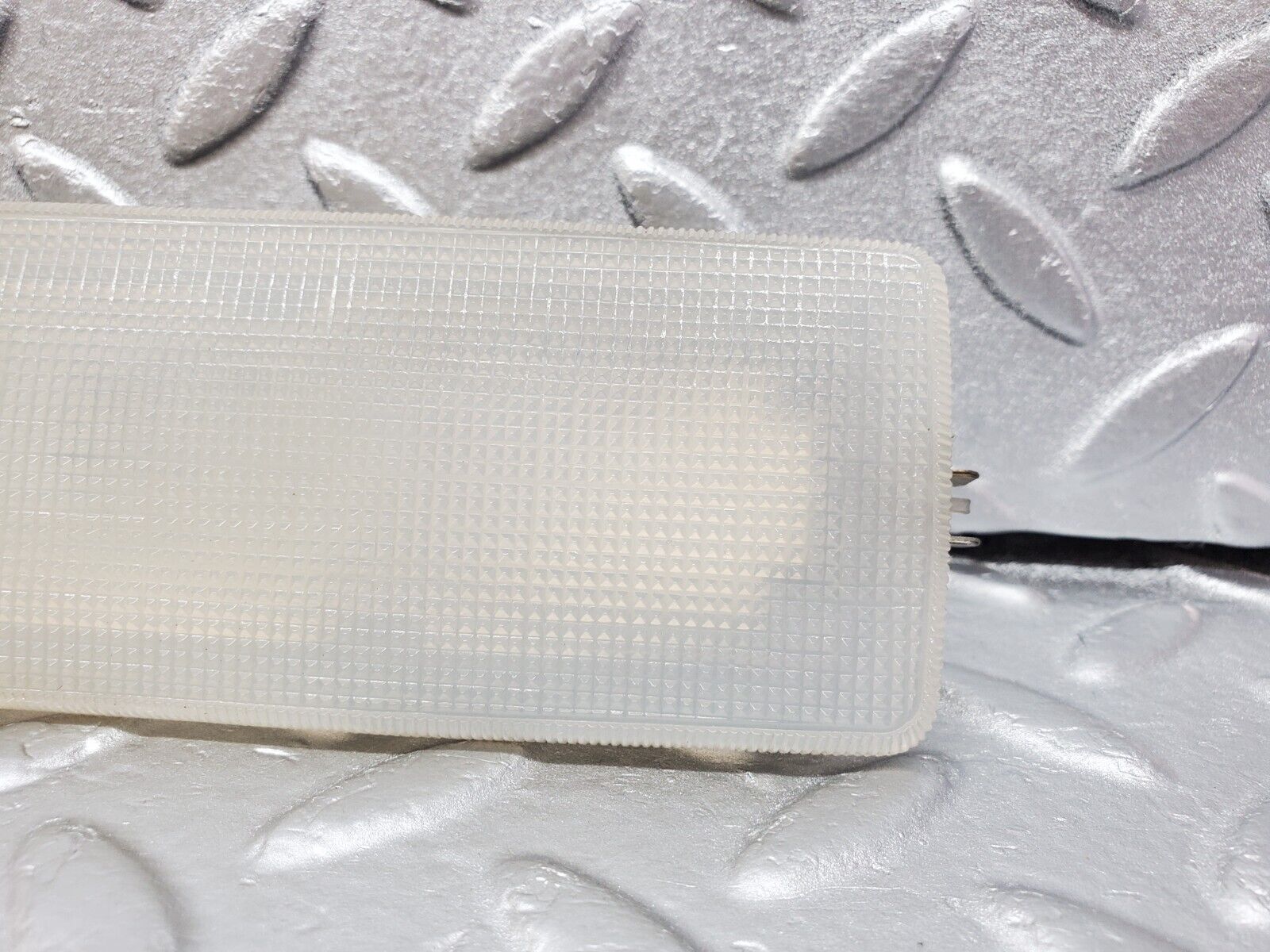 45791 Mercedes-Benz W126 420SE Rear Dome Light 1268200101