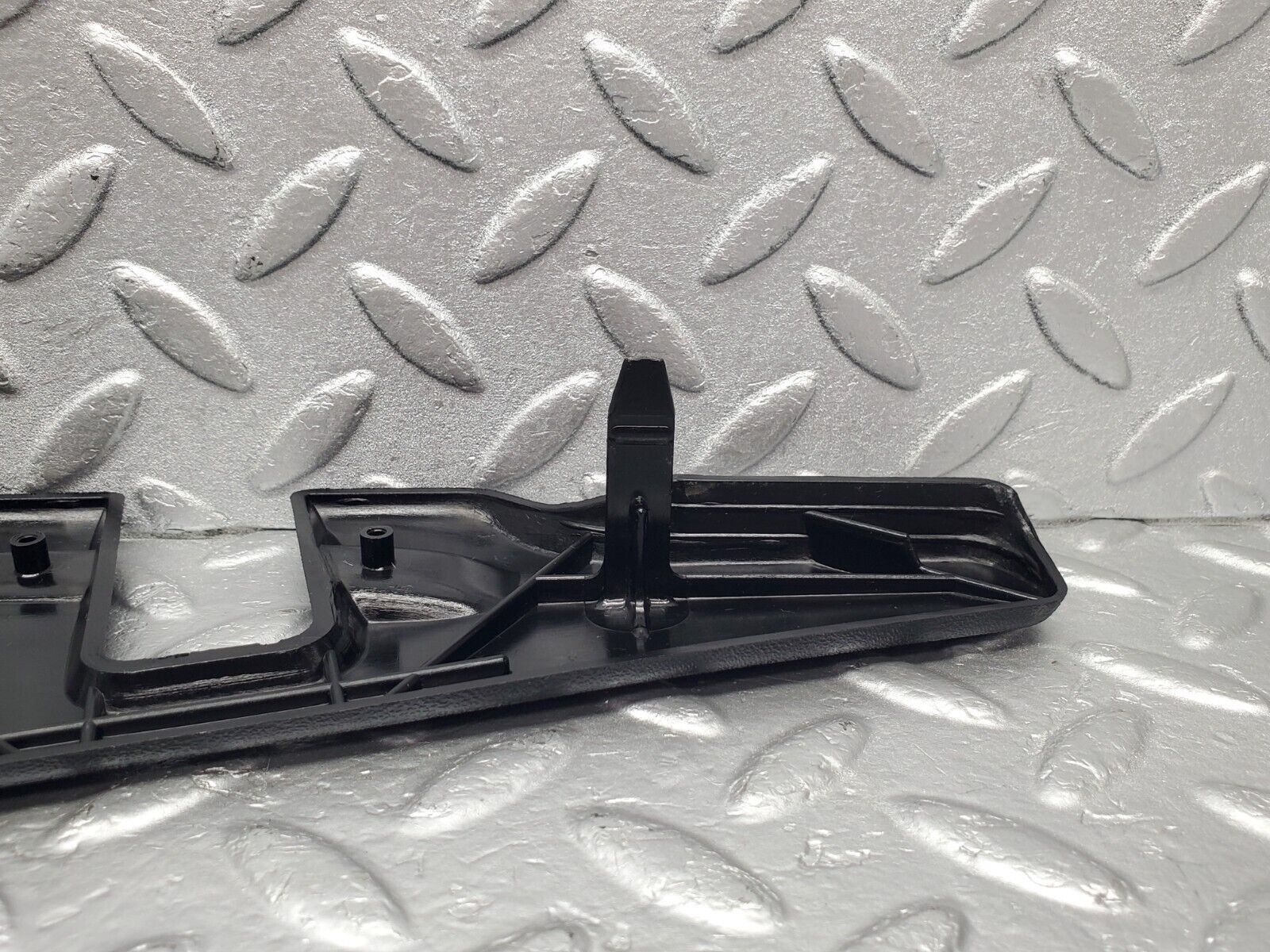 46518 Mercedes-Benz C123 280CE Coupe Front Left Seat Cover Trim Black 1239100518