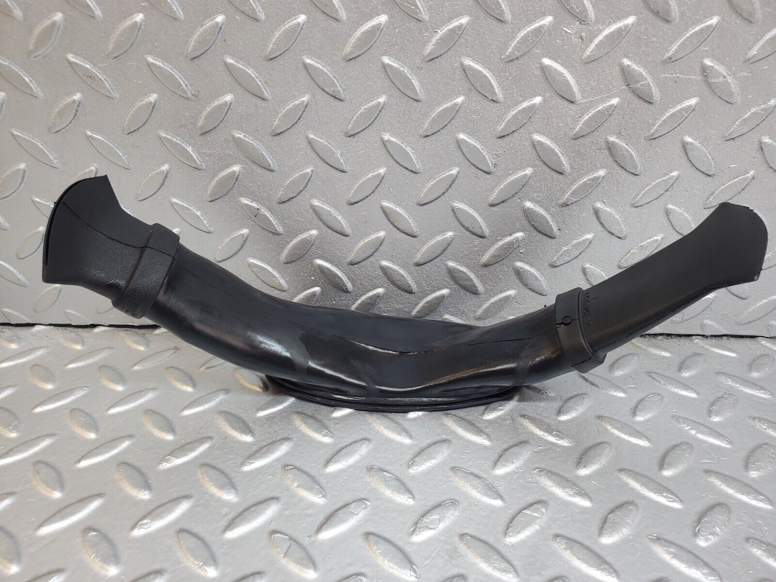 44775 Mercedes-Benz W124 220E Heater Water Drain 1248320025 1248320294