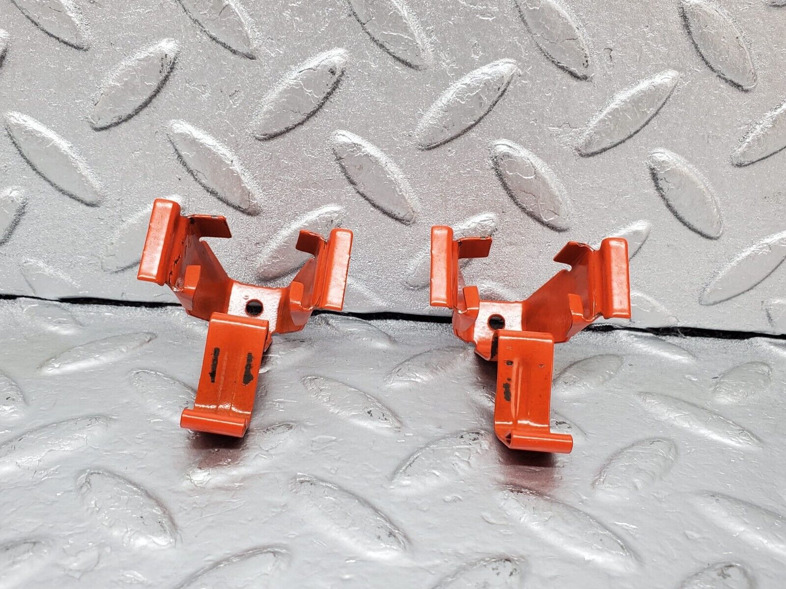 45361 Mercedes-Benz W124 220E Rear Seat Holder