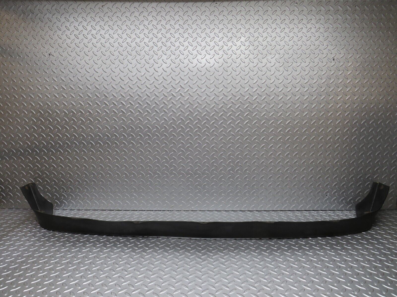 40085 Mercedes-Benz R107 350SL Front Plastic Grill Spoiler 1077900188
