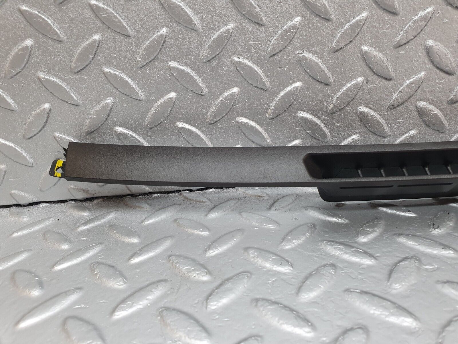 42331 Mercedes-Benz R129 320SL Coupe Dashboard Air Vent Trim Right Side 1296891280