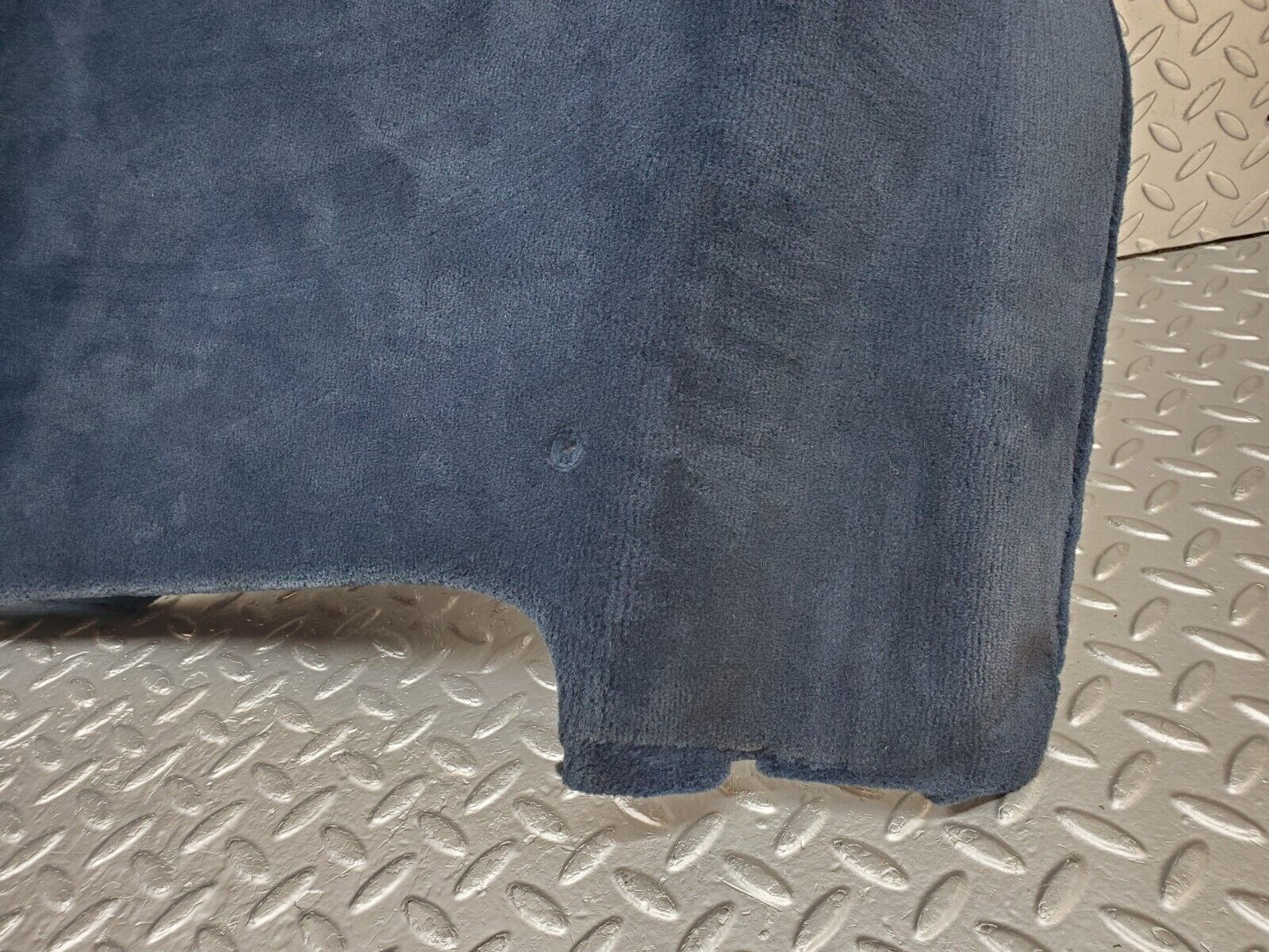 45114 Mercedes-Benz R129 300SL Coupe Rear Right Wall Carpet Blue