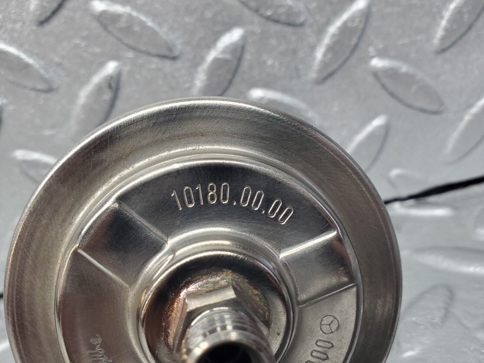 45959 Mercedes-Benz W126 420SE Fuel Pressure Regulator Bosch 0004761021