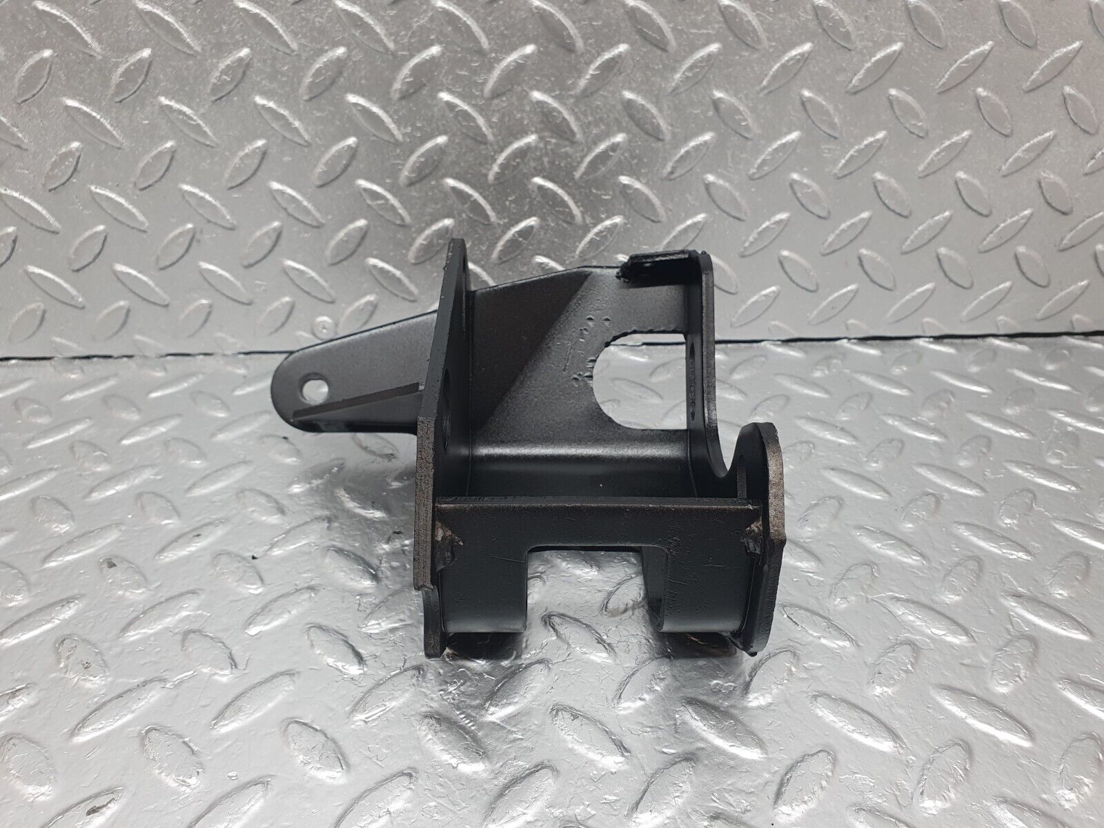 43338 Mercedes-Benz W108 280SE Power Steering Pump Bracket