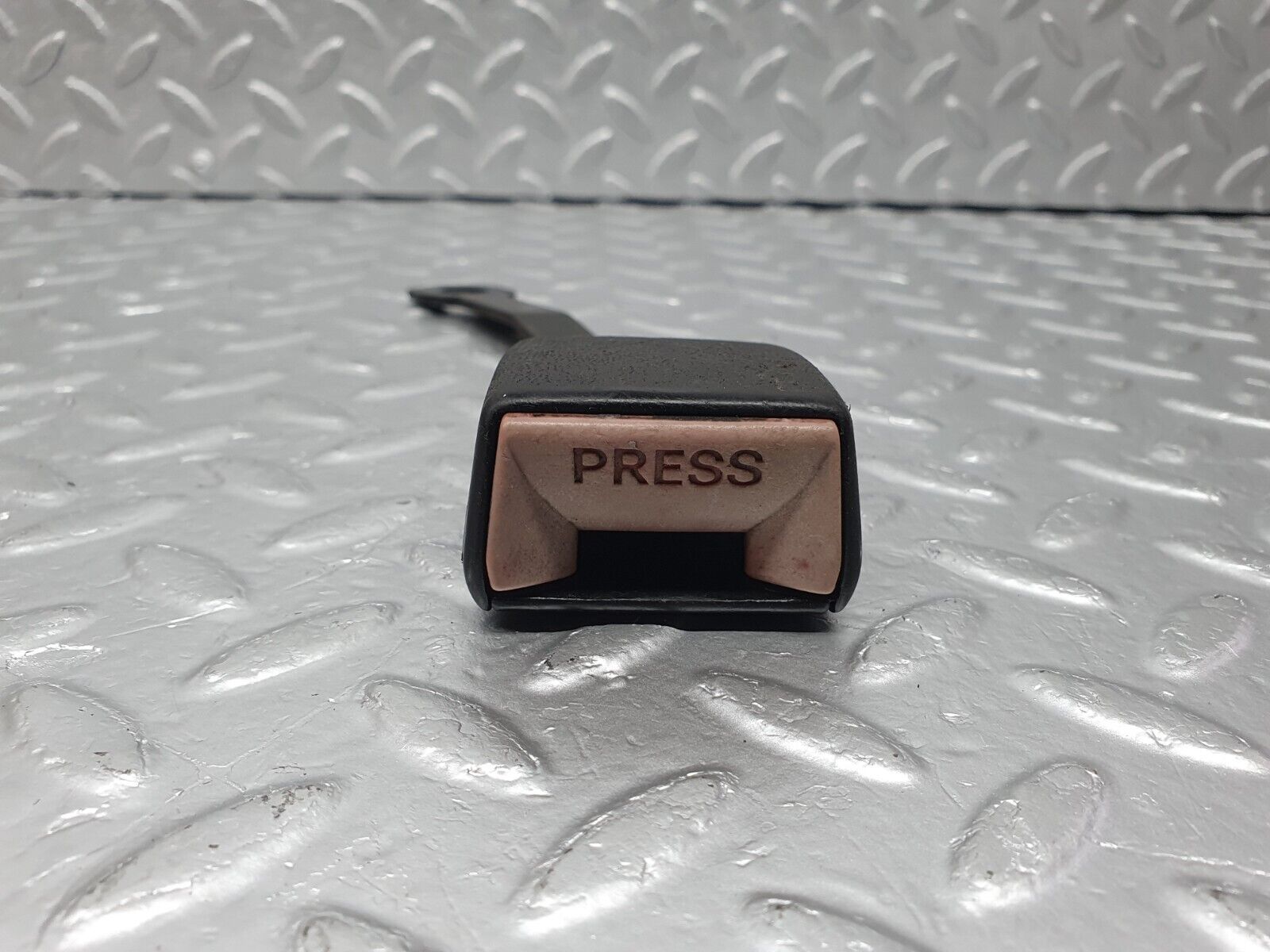 41696 Mercedes-Benz W124 200E Front Right Seat Belt With Buckle 1248604085 1268580011