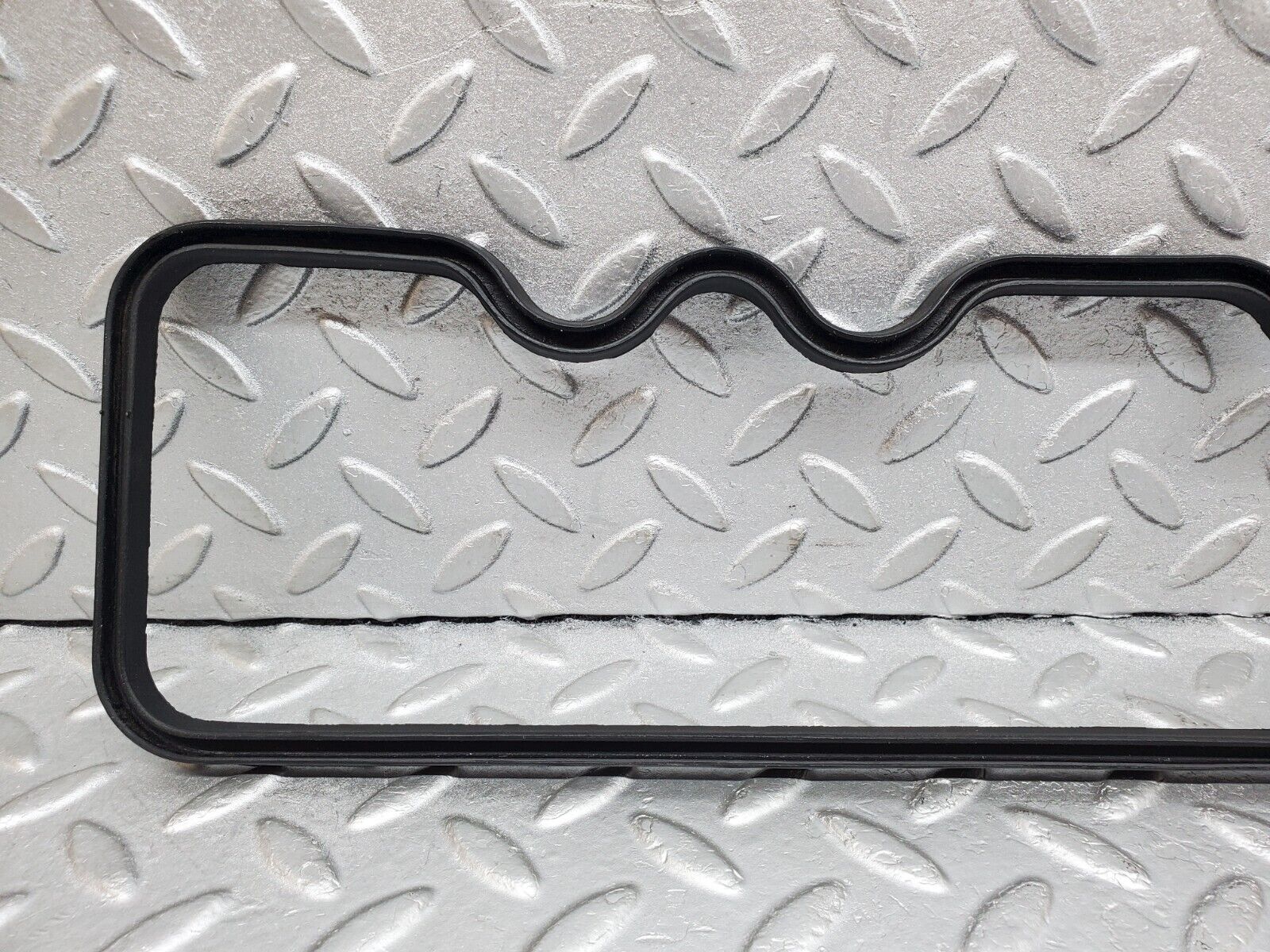 45283 Mercedes-Benz C107 350SLC Coupe Valve Cover Gasket Right Side 1160160621