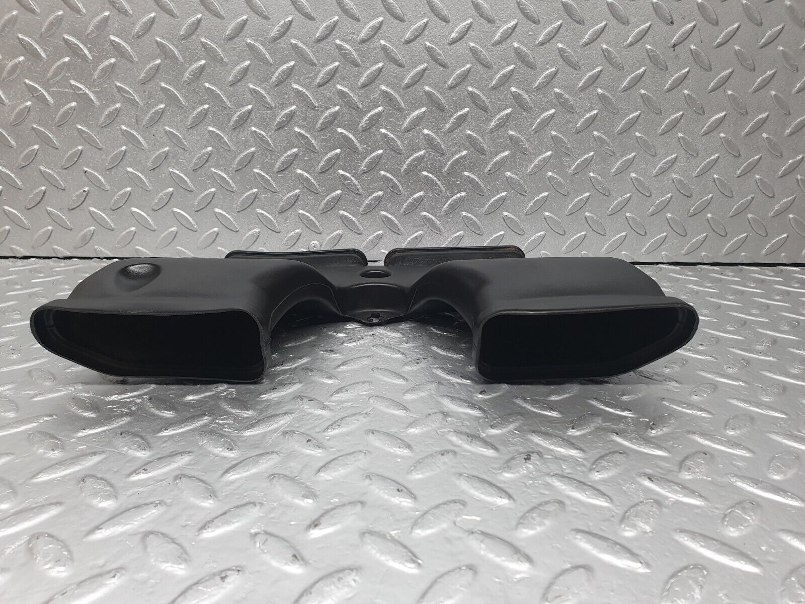 43504 Mercedes-Benz C126 380SEC Coupe Dashboard Centre Air Vent 1268310036