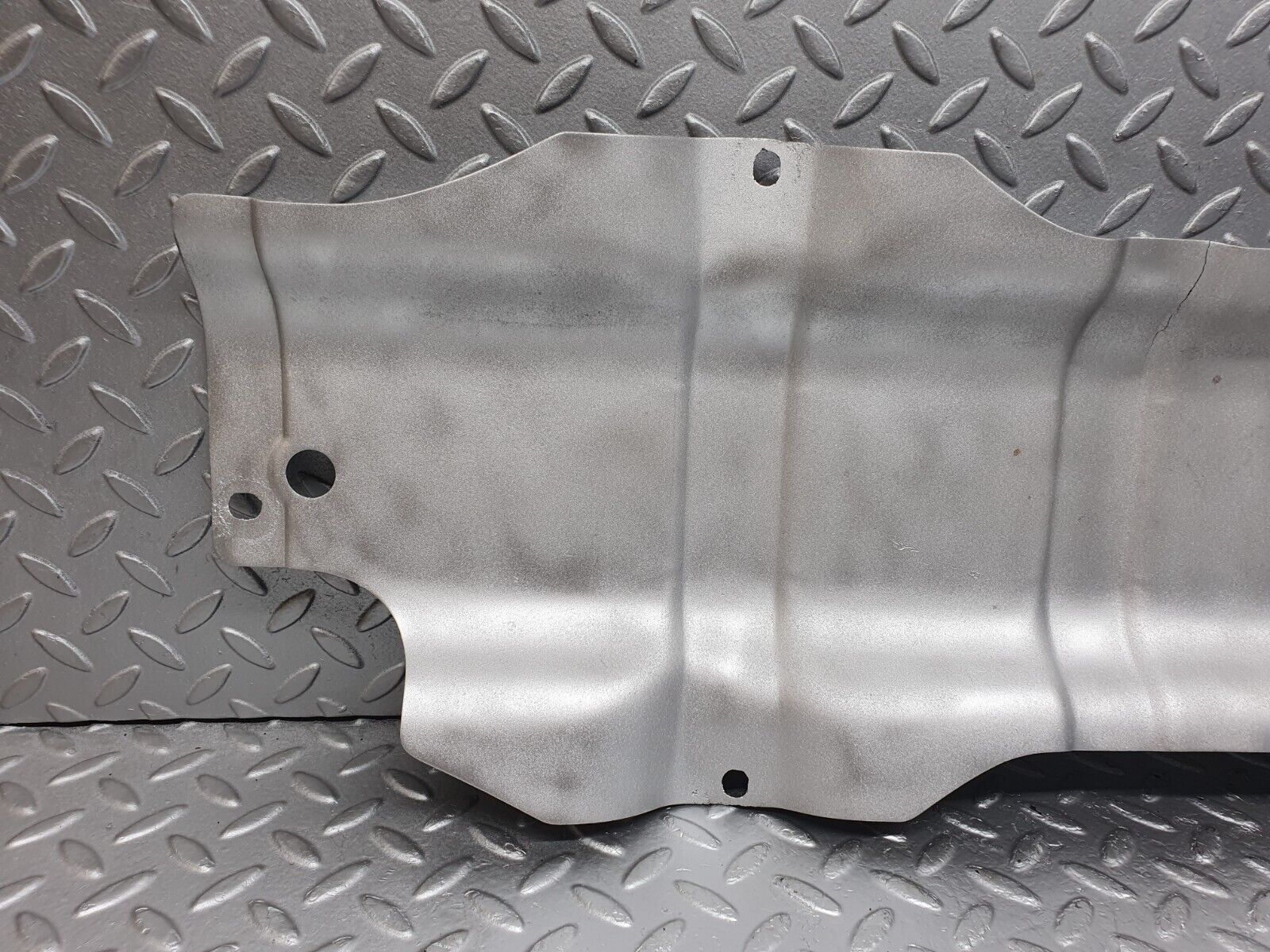 43821 Mercedes-Benz C126 380SEC Coupe Exhaust Heat Shield