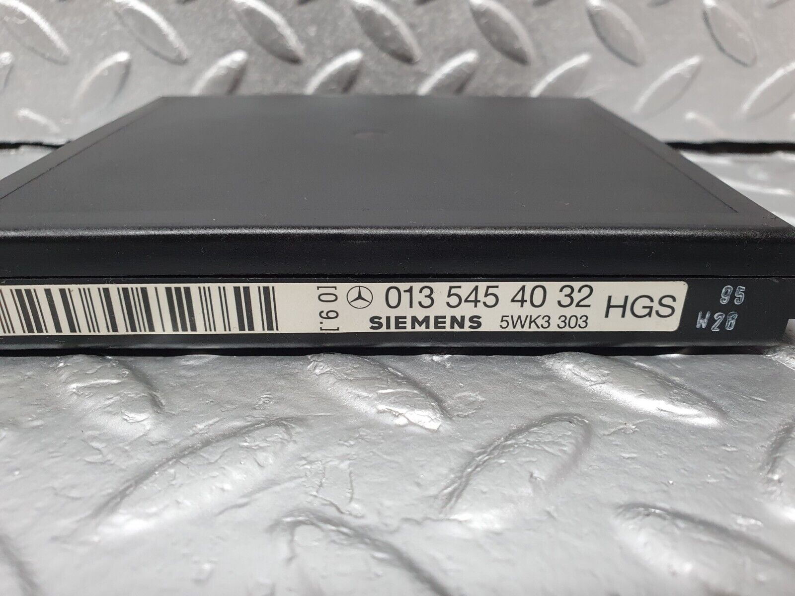 42145 Mercedes-Benz R129 320SL Coupe Gearbox Control Unit 0135454032