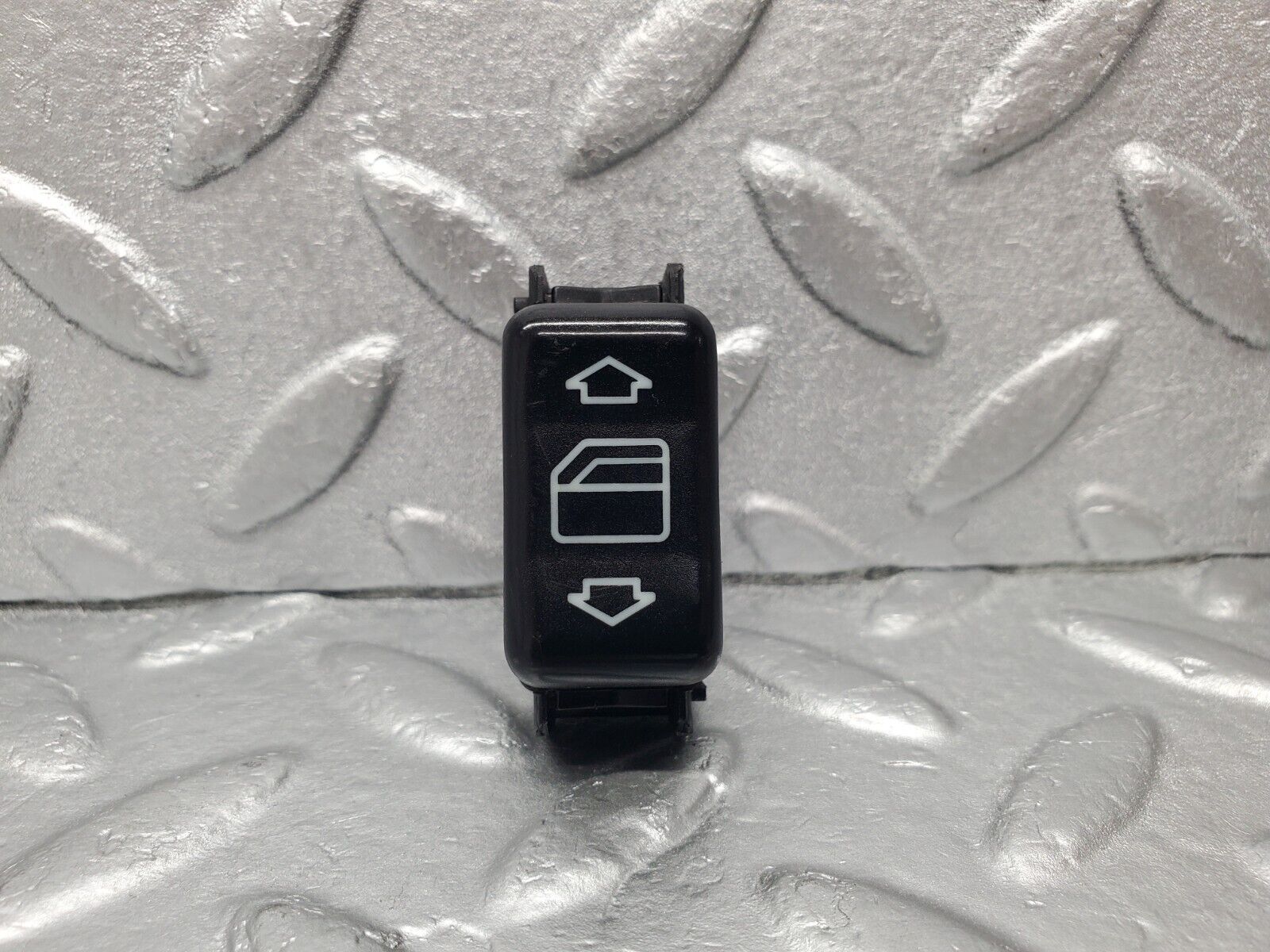 46930 Mercedes-Benz R129 320SL Coupe Right Door Window Switch 1298201410