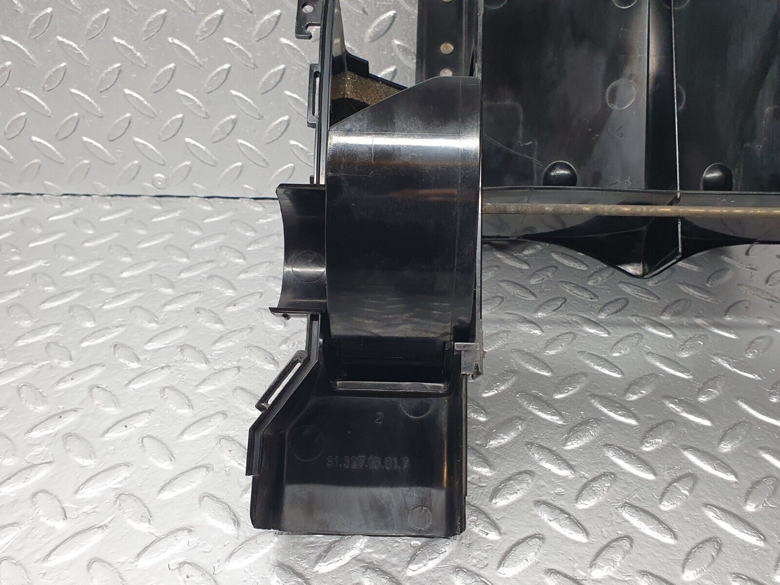 42140 Mercedes-Benz V123 240D LWB Heater Box Blower Housing