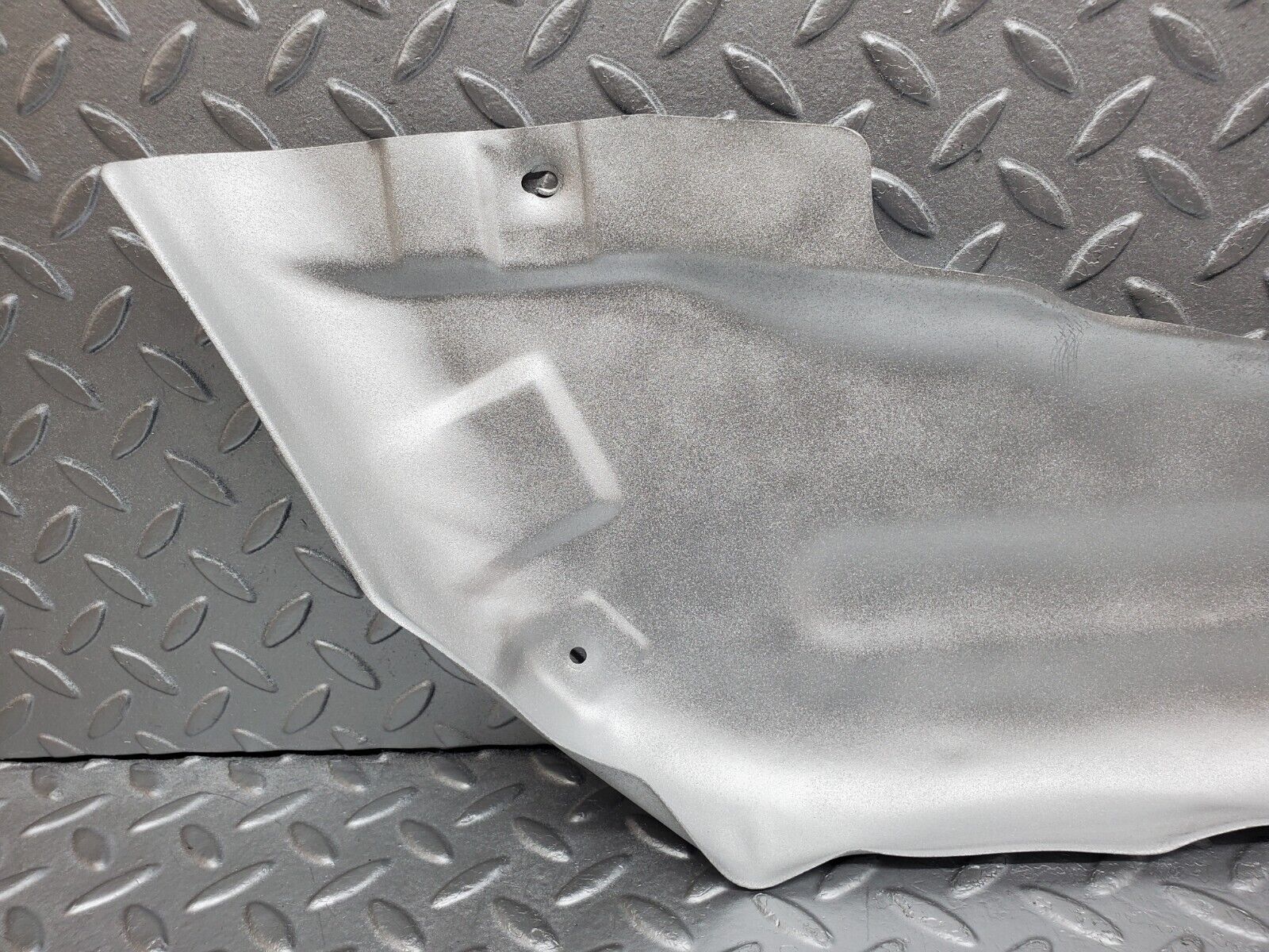 45907 Mercedes-Benz W126 420SE Exhaust Heat Shield