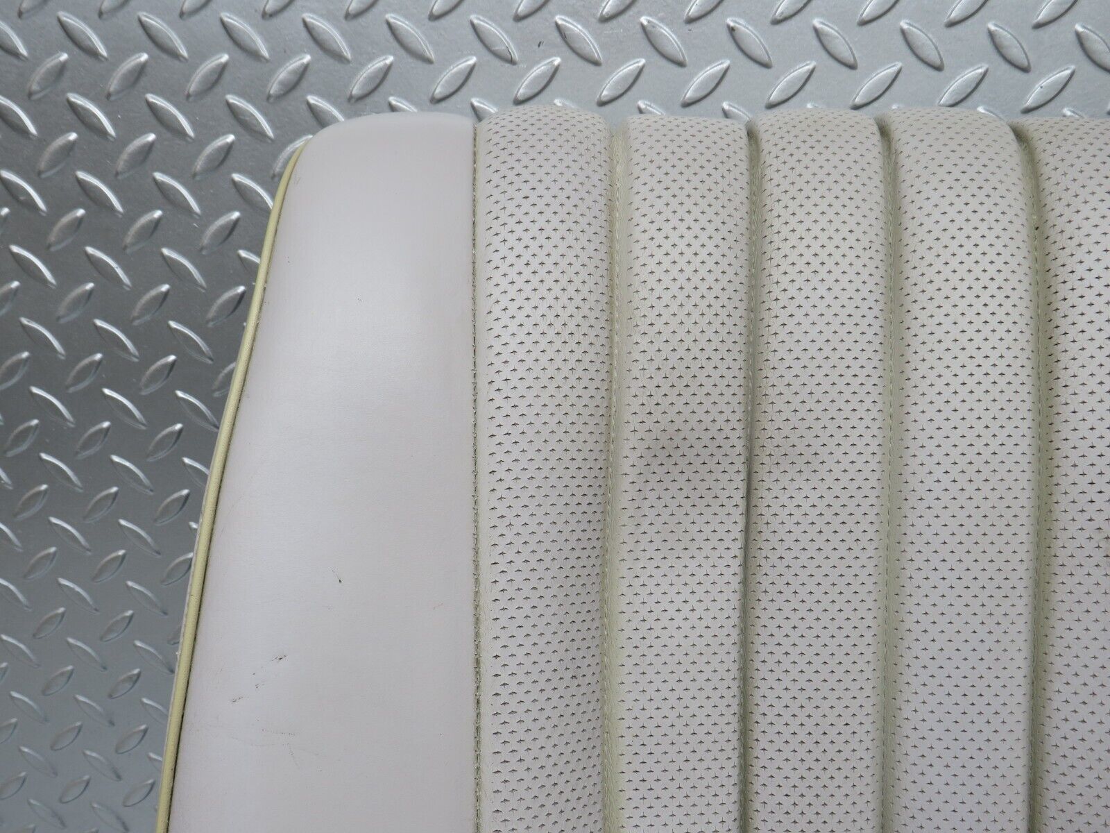 35652 Mercedes-Benz R107 280SL Front Left Seat Backrest