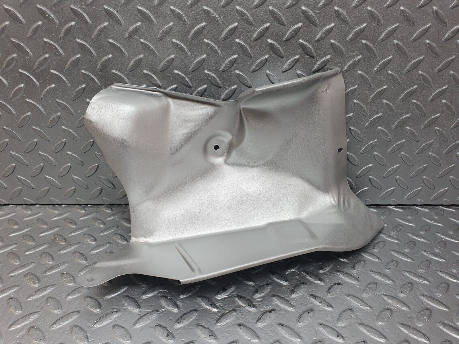 42441 Mercedes-Benz R129 320SL Coupe Exhaust Heat Shield