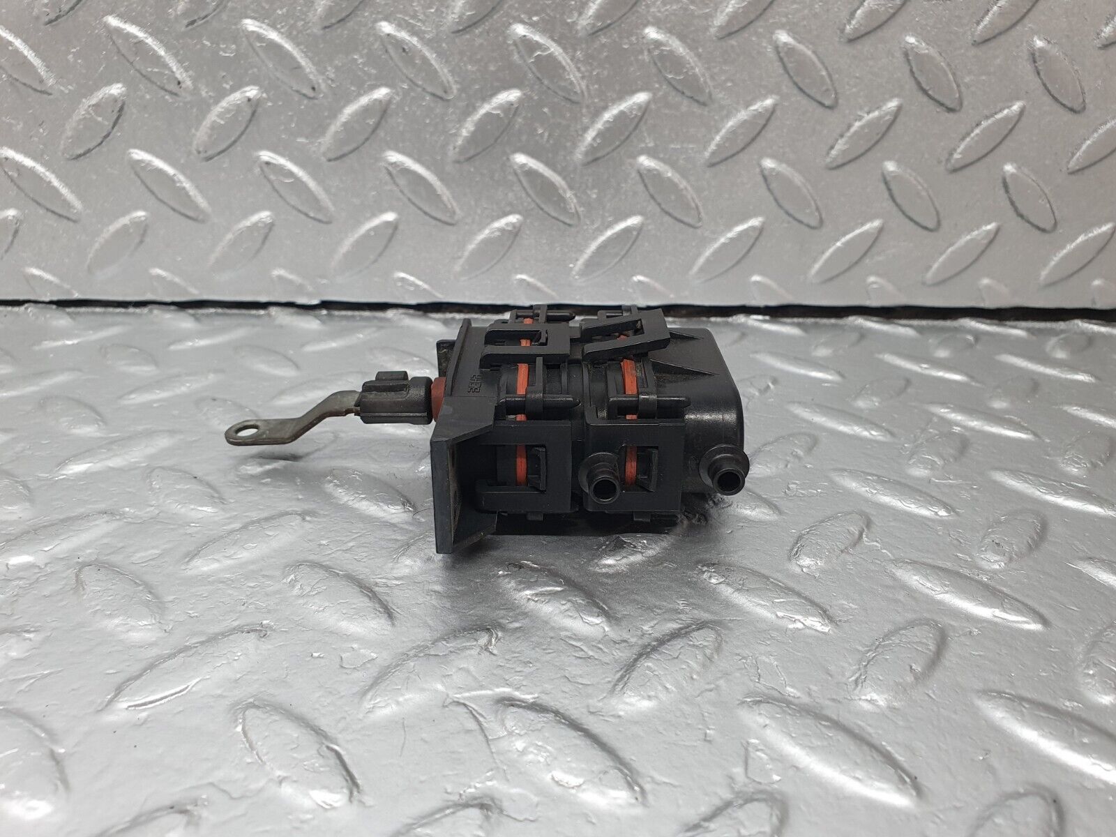 42556 Mercedes-Benz R129 320SL Coupe Heater Box Vacuum Actuator