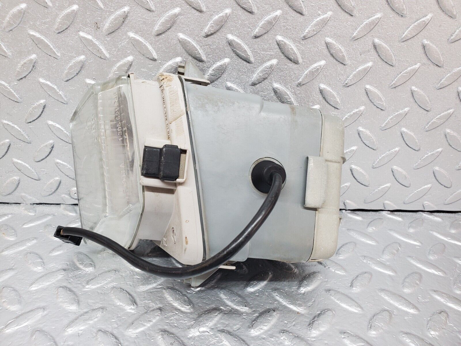 45196 Mercedes-Benz R129 300SL Coupe Front Right Fog Light Bosch 0305120002 1305621246