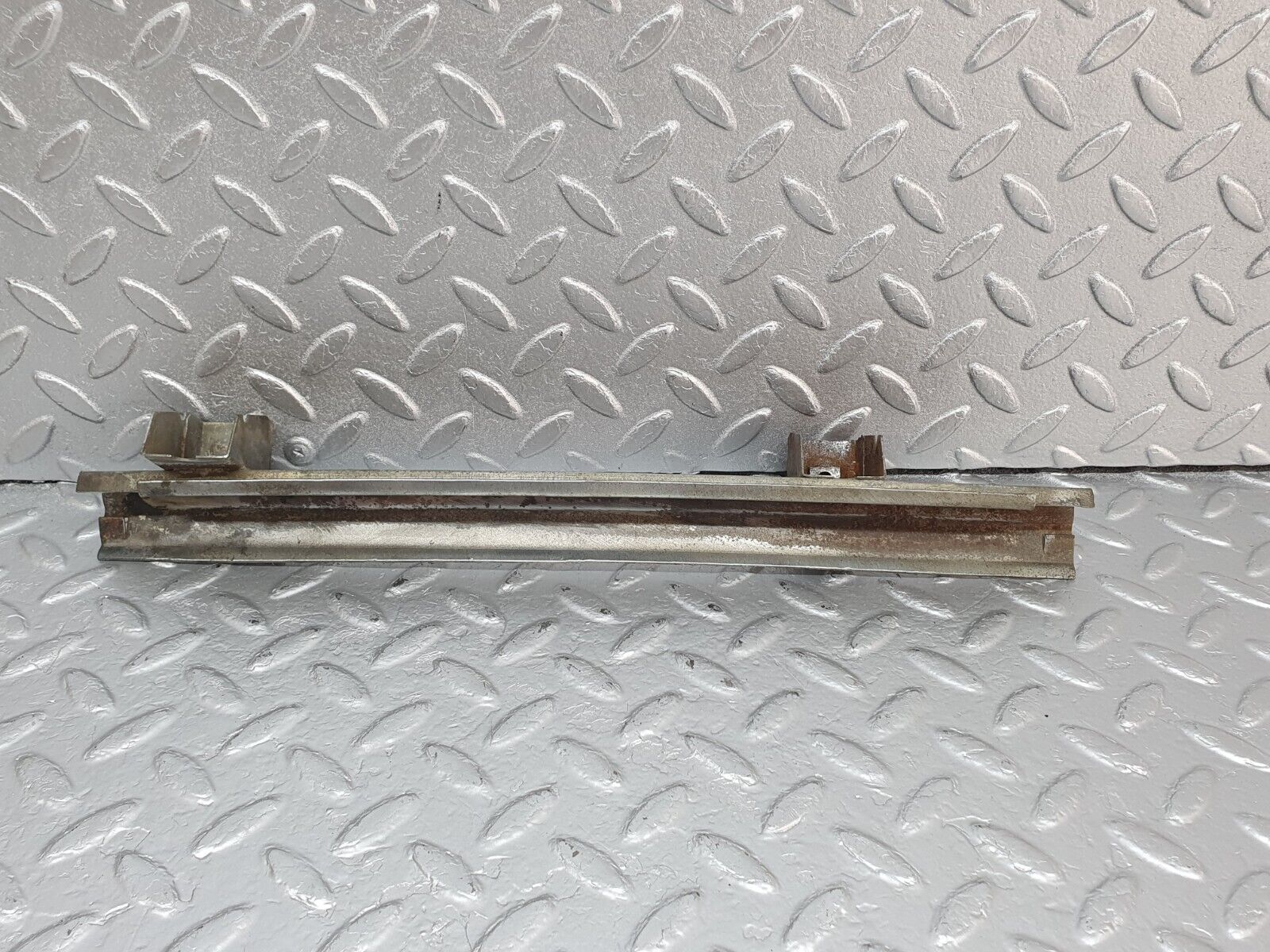 43196 Mercedes-Benz W108 280SE Rear Left Door Window Channel