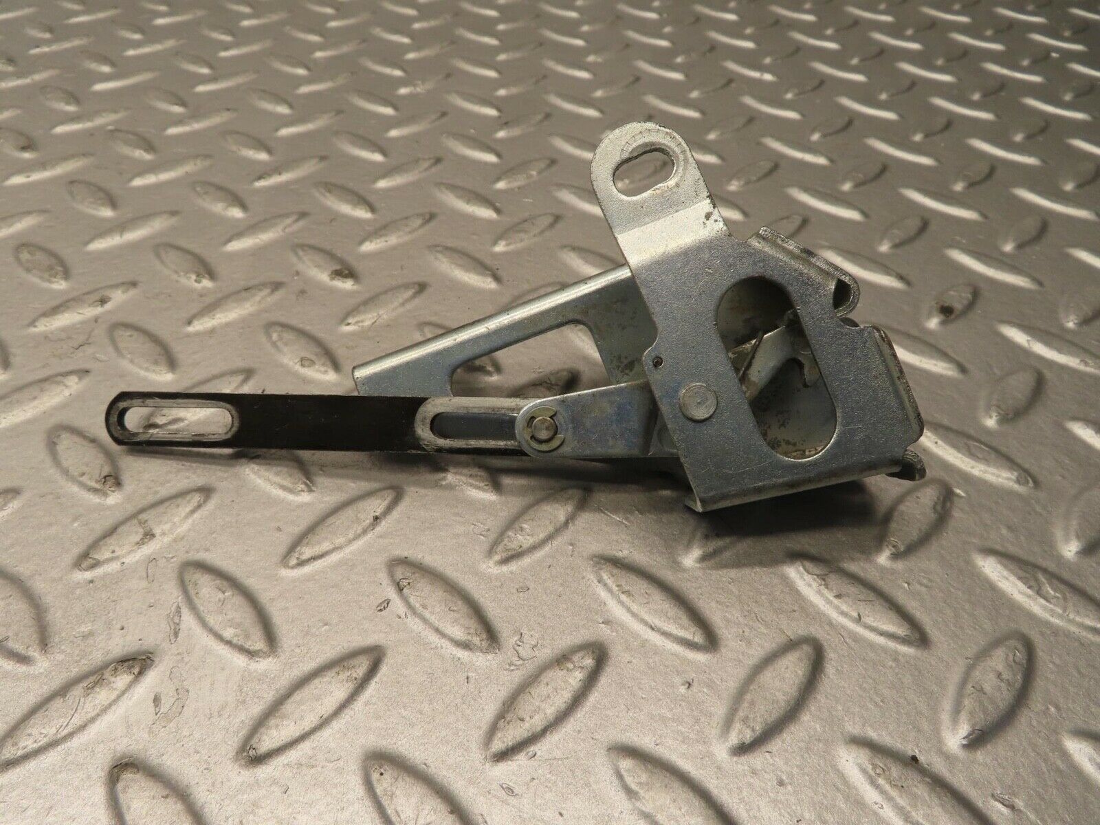 11696 Mercedes-Benz R107 450SL Soft Top Mechanism Lock Left