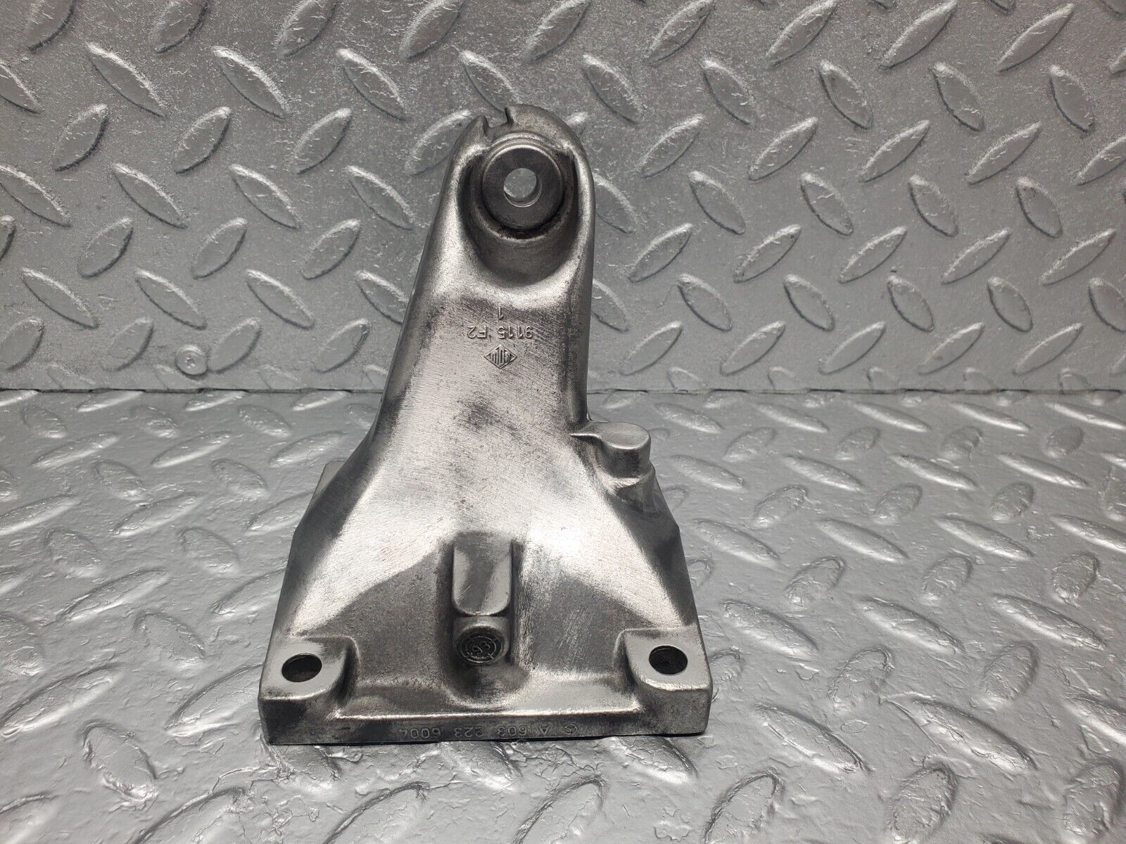 46168 Mercedes-Benz W124 280E Engine Mount Bracket Left Side 6032236004