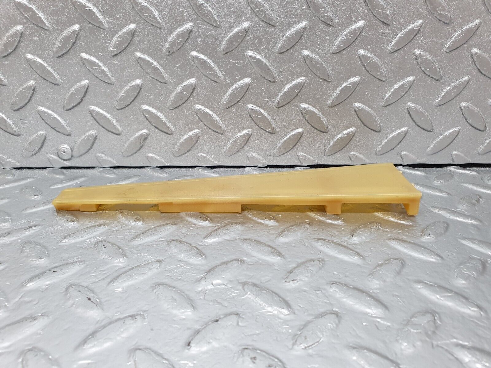 44237 Mercedes-Benz C107 350SLC Coupe Automatic Gearbox Support 722.001