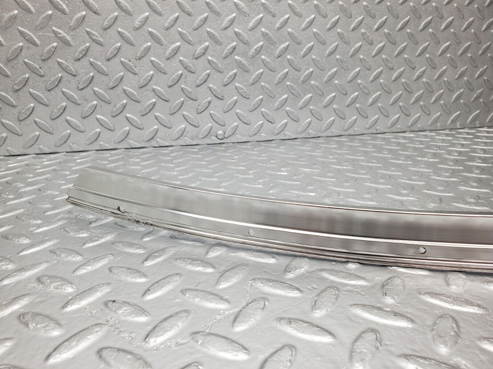 46503 Mercedes-Benz C123 280CE Coupe Chrome Roof Trim Cladding Right Side