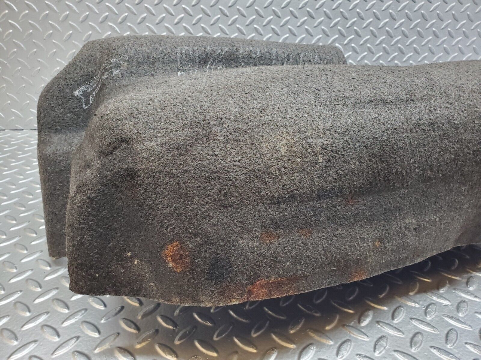 45716 Mercedes-Benz W126 420SE Trunk Cover Panel Right Side Brown