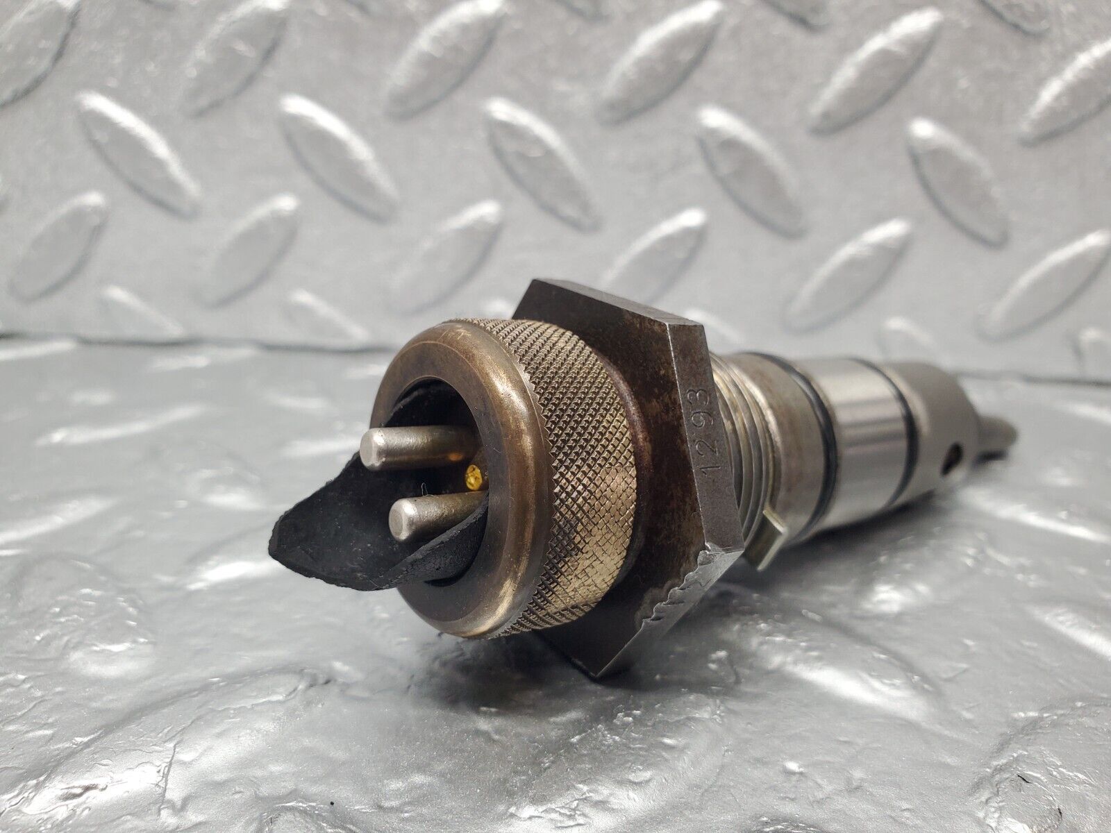 46302 Mercedes-Benz W124 280E Automatic Gearbox Overload Protection Switch